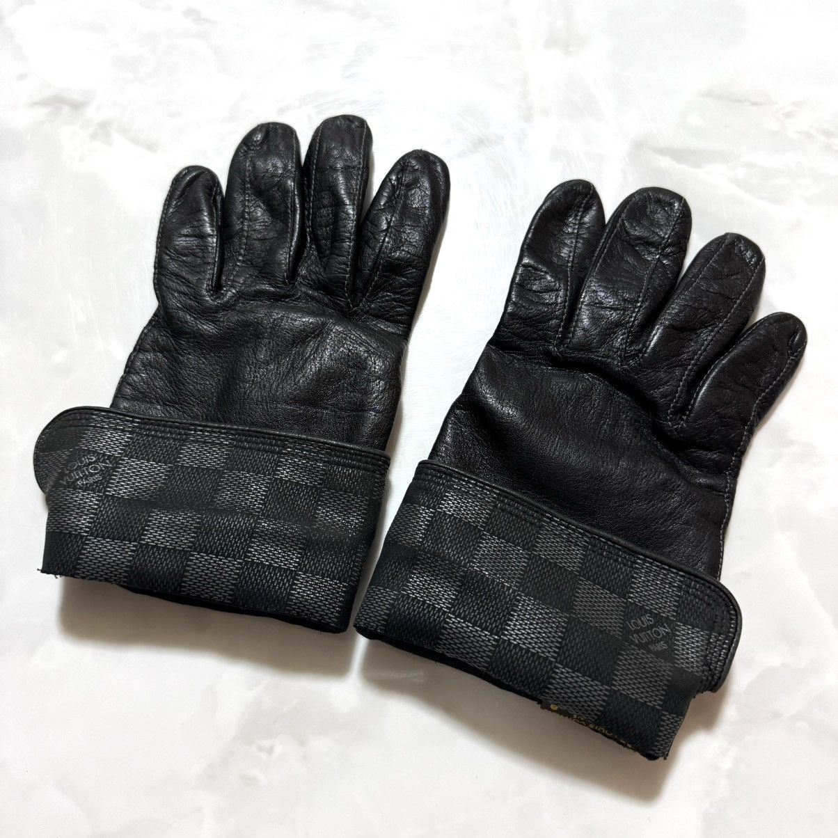 Louis Vuitton Louis Vuitton Damier Graphite switching lamb leather gloves Size ONE SIZE - 6 Thumbnail