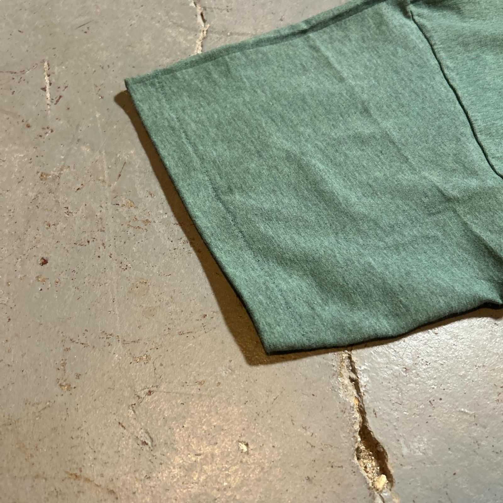 Hanes 90s green mannheim steamroller tee Size US L / EU 52-54 / 3 - 3 Thumbnail