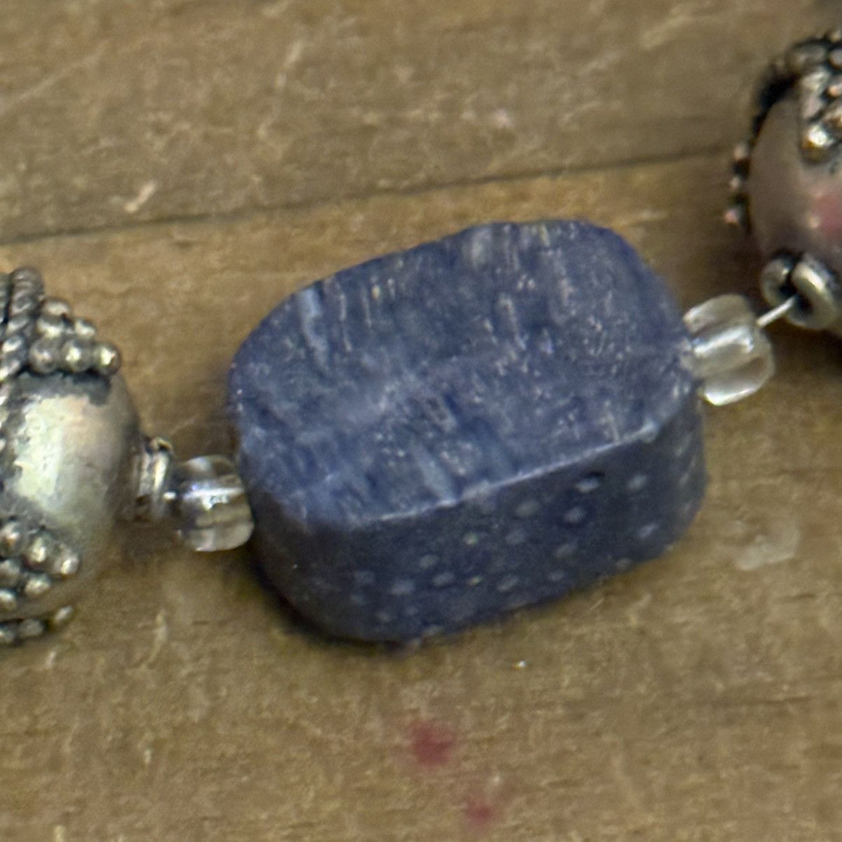 Vintage Vintage blue coral and silver bead bracelet Size ONE SIZE - 7 Thumbnail