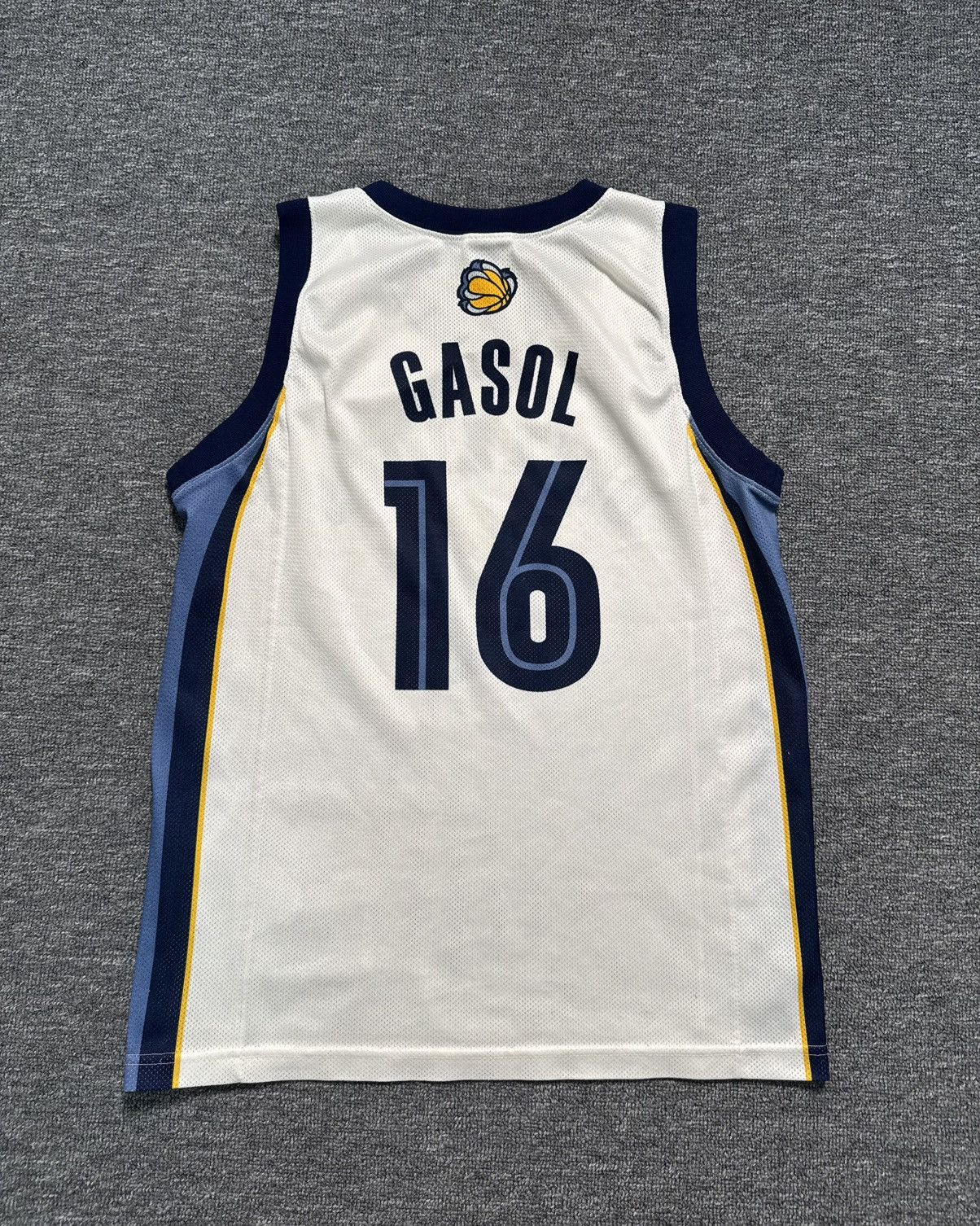 Champion Vintage Champion NBA Pau Gasol Memphis Grizzlies Jersey S Size US S / EU 44-46 / 1 - 2 Thumbnail