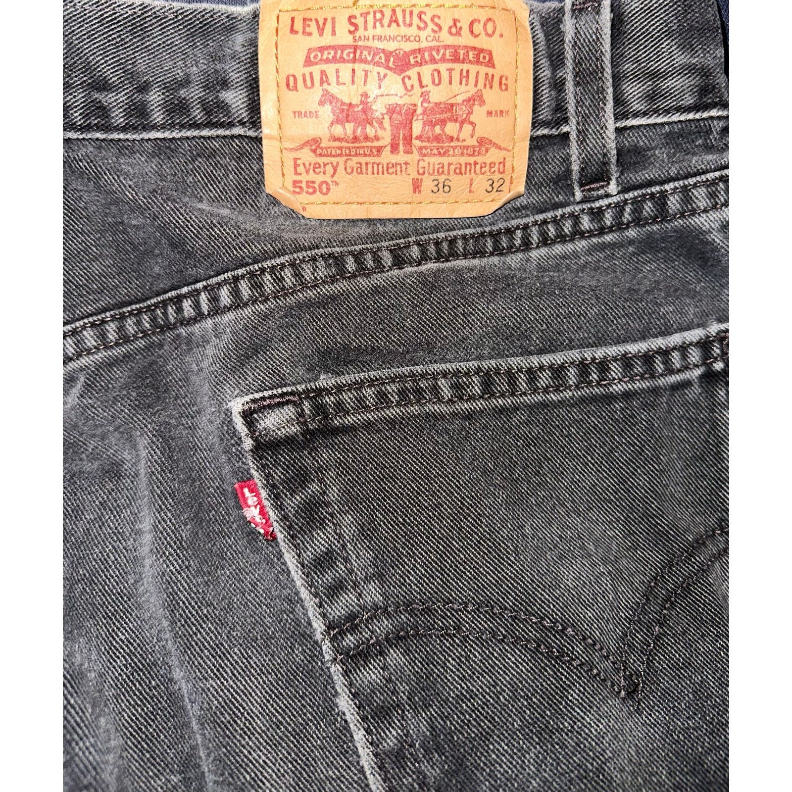 Carhartt Vintage Levi’s 550 Black Relaxed Fit Jeans Size US 36 / EU 52 - 3 Thumbnail