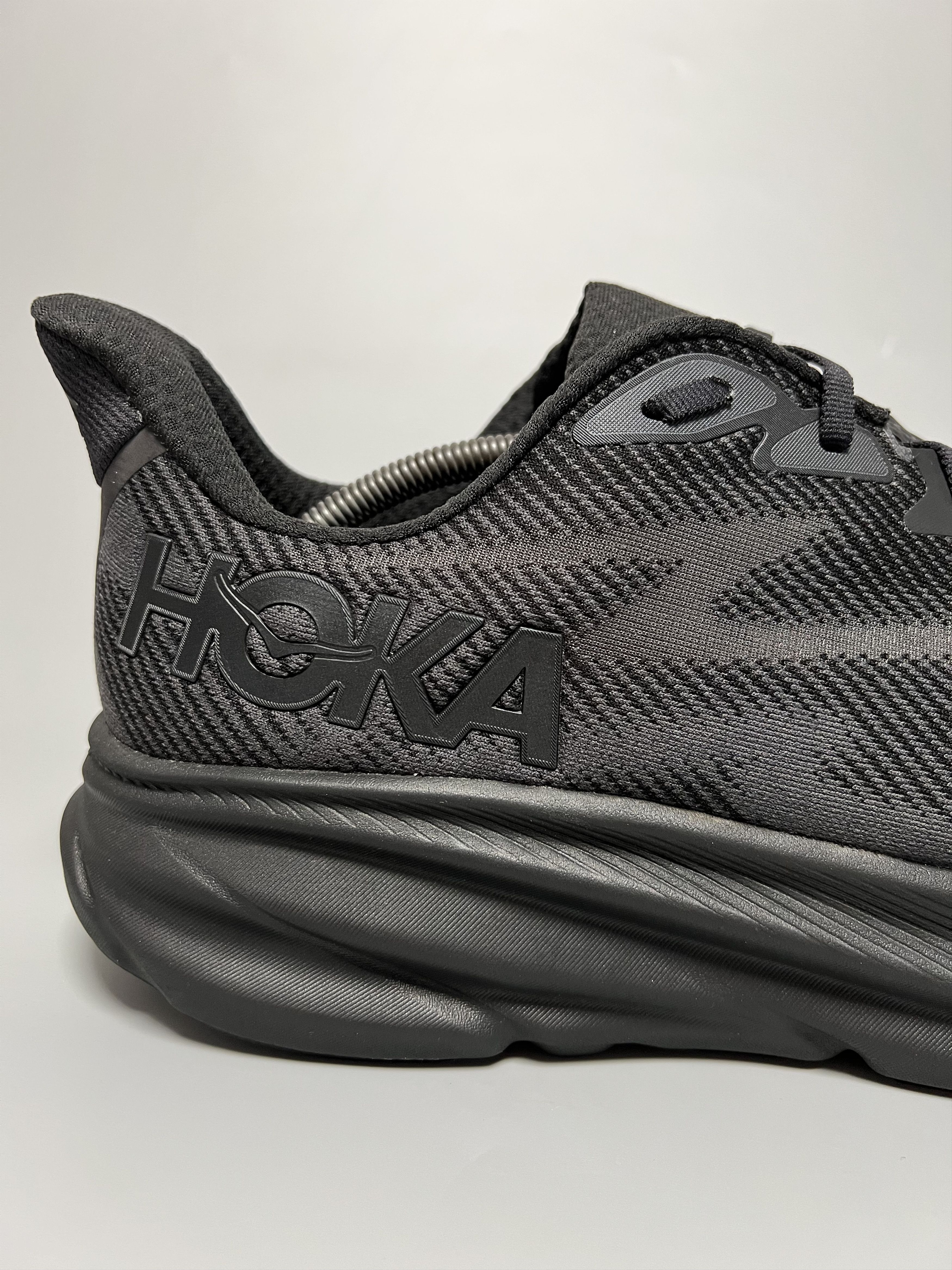 Hoka 15D Hoka One One Clifton 9 Men's Running Shoes Walking Gym Size US 15 / EU 48 - 12 Thumbnail