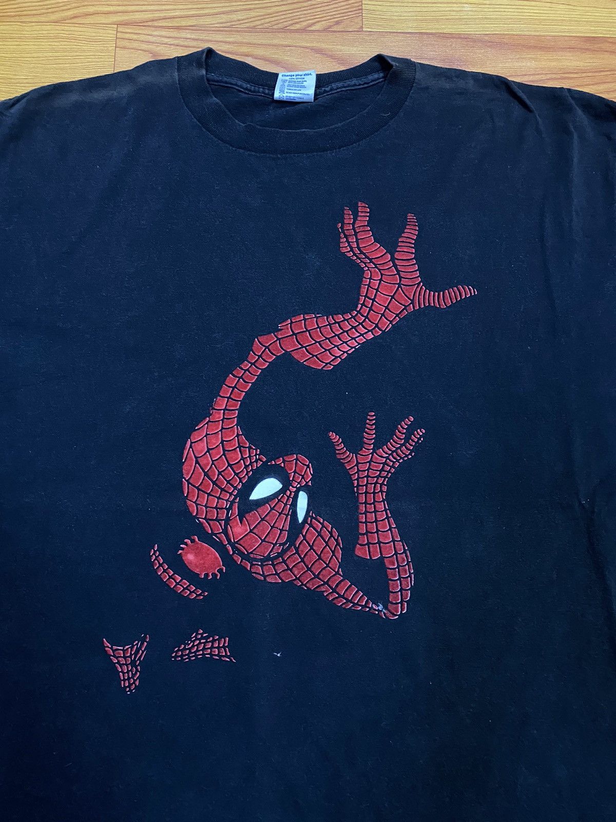 Marvel Comics × Vintage Vintage y2k Spiderman Tee Size US XL / EU 56 / 4 - 2 Thumbnail