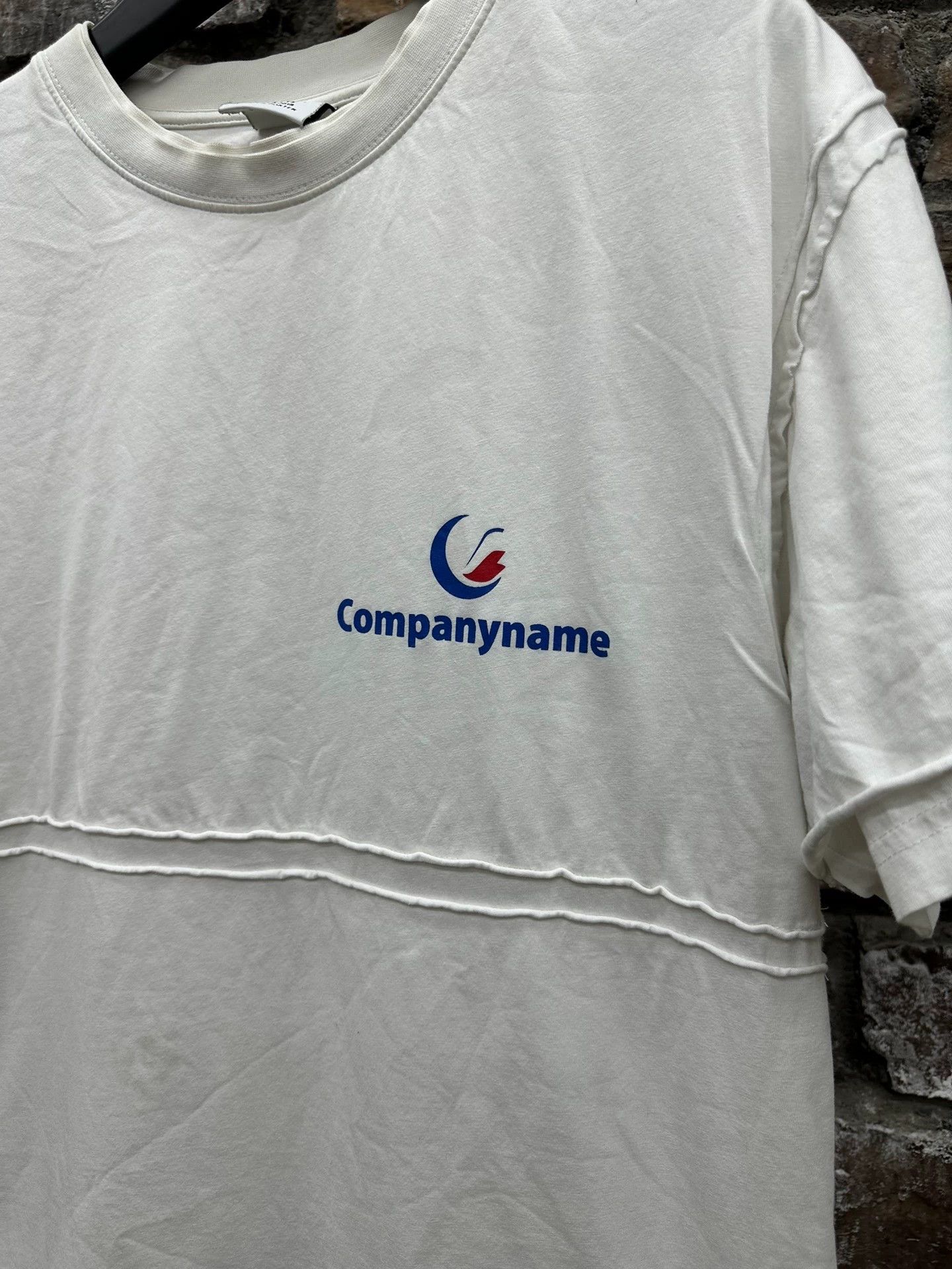 Vetements Vetements Two-Piece Patchwork Short-Sleeve Size L Size US L / EU 52-54 / 3 - 5 Thumbnail