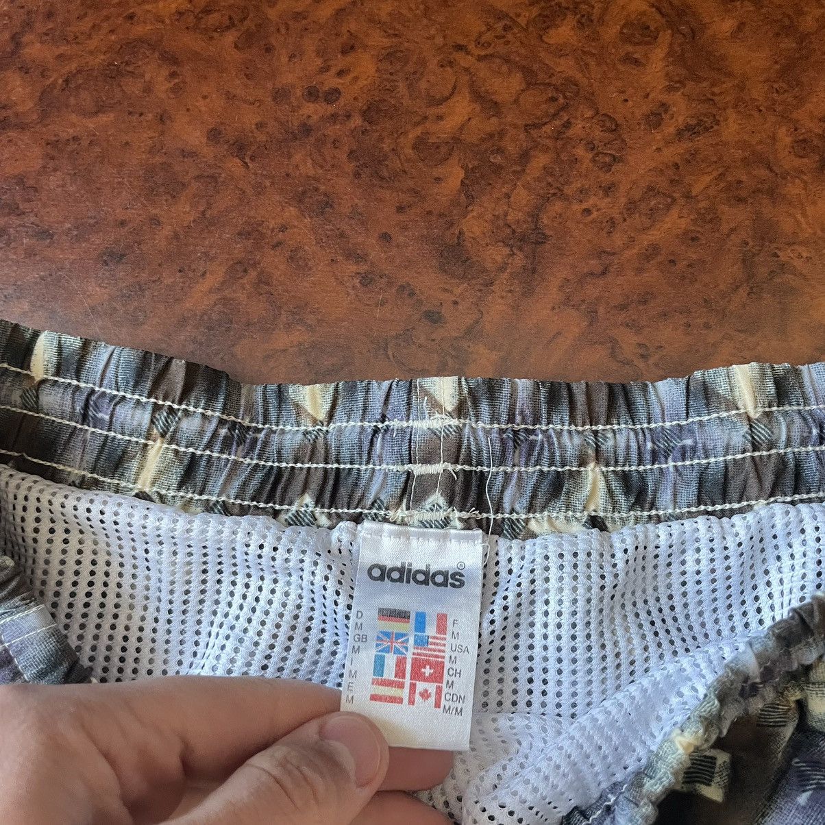 Adidas × Vintage Adidas 90s vintage shorts rare west germany yugoslavia Size US 32 / EU 48 - 4 Thumbnail