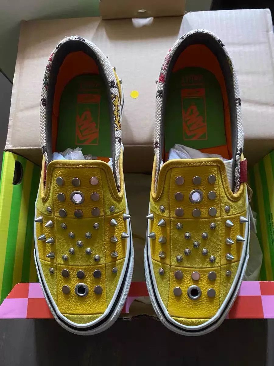 Gucci Yellow Studded Slip-On Shoes Size 8 Size US 8 / EU 41 - 1 Thumbnail