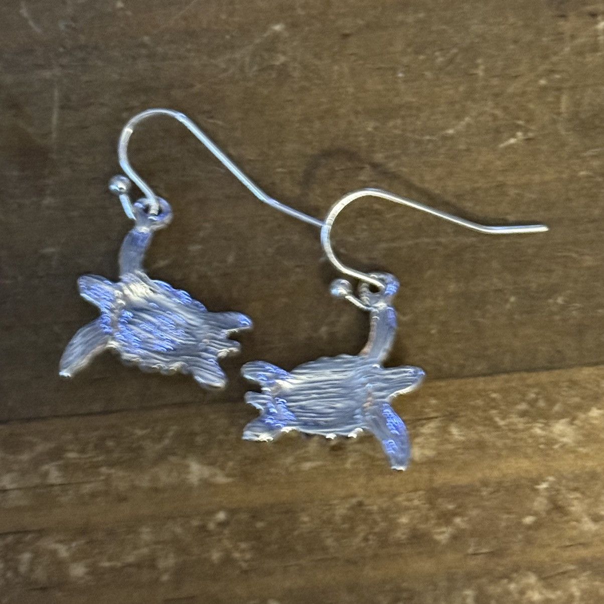 Other Silver tone sea turtle dangle earrings Size ONE SIZE - 4 Thumbnail