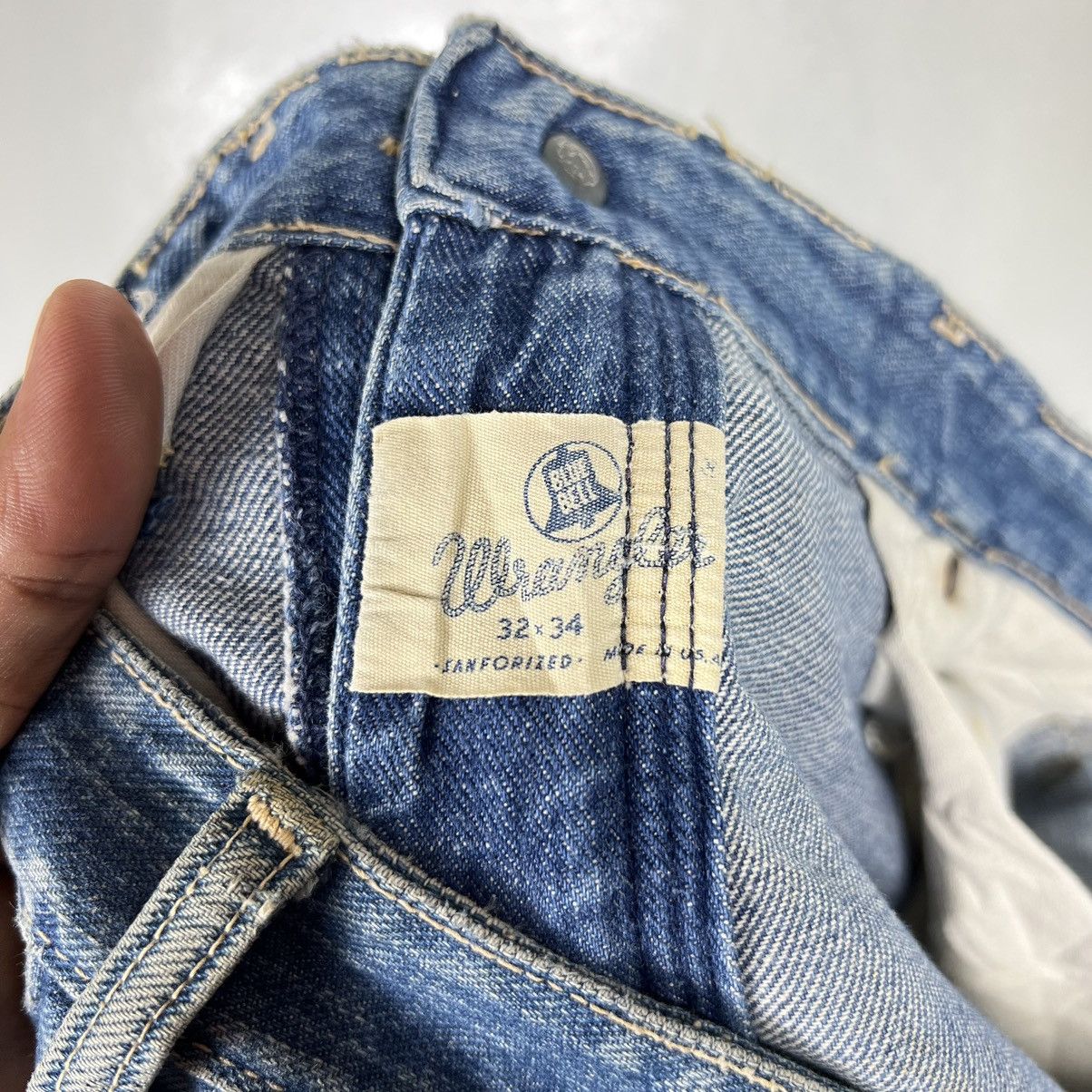 Vintage 🔥 1960s VINTAGE WRANGLER BLUE BELL DYED DISTRESSED DENIM Size US 31 - 14 Thumbnail