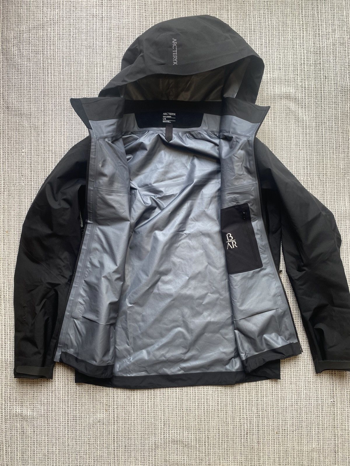 Arc'teryx Arc’teryx Beta AR Jacket Men's Gore-Tex Pro Size US L / EU 52-54 / 3 - 8 Thumbnail