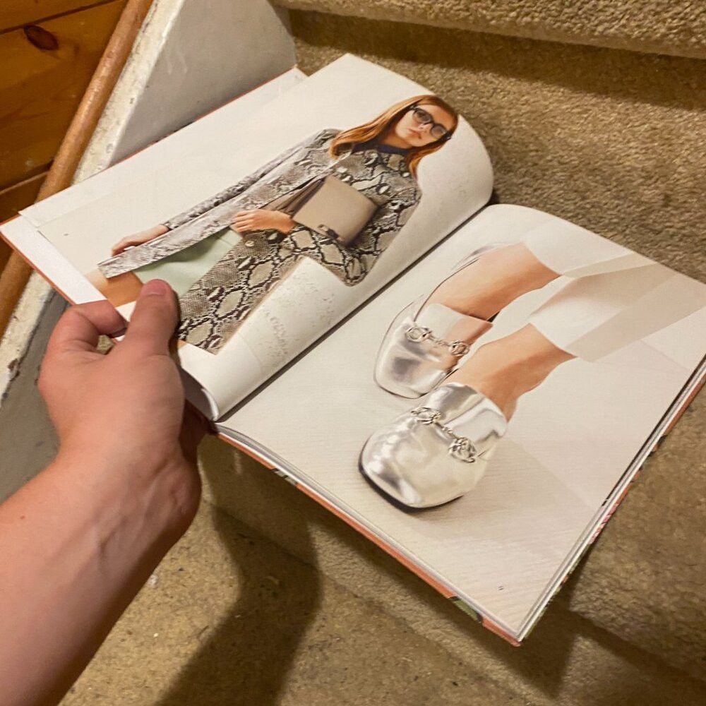 Gucci Lot of 3 Gucci Floral Illustration Books Size ONE SIZE - 8 Thumbnail