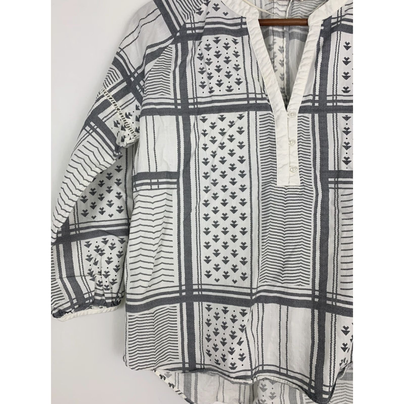 Prana prAna Womens Top Blouse Shirt XS Peasant White Gray 3/4 Sleeve V-Neck Knit Cotton Casual Size XS / US 0-2 / IT 36-38 - 2 Thumbnail
