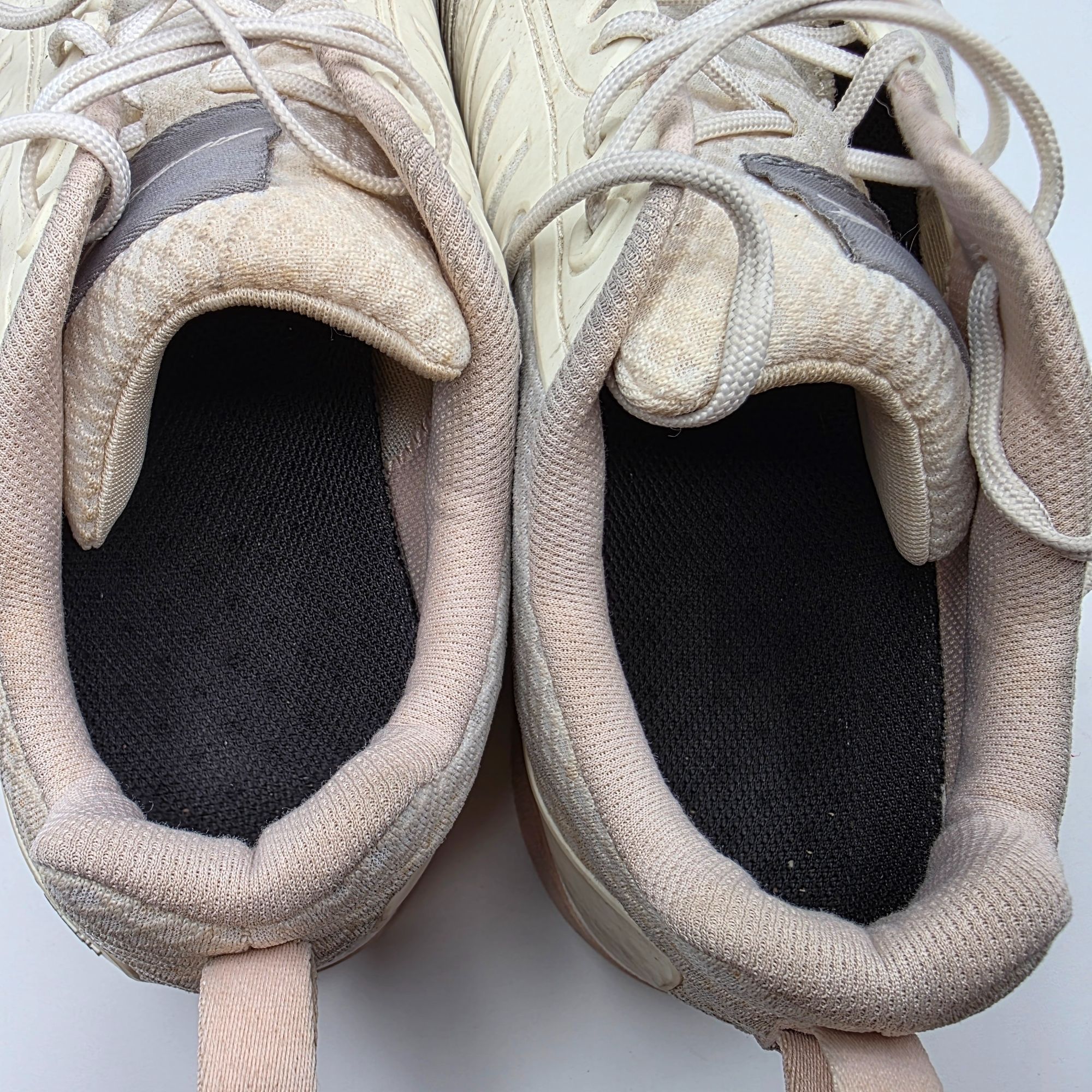 Altra Altra Solstice XT 2 Womens Size 9.5 White Pink Road Running Size US 9.5 / IT 39.5 - 5 Thumbnail