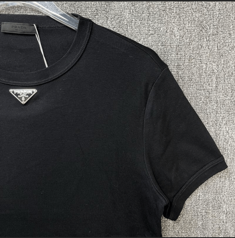 Prada Prada Crew neck short-sleeve T-shirt Size US M / EU 48-50 / 2 - 4 Thumbnail