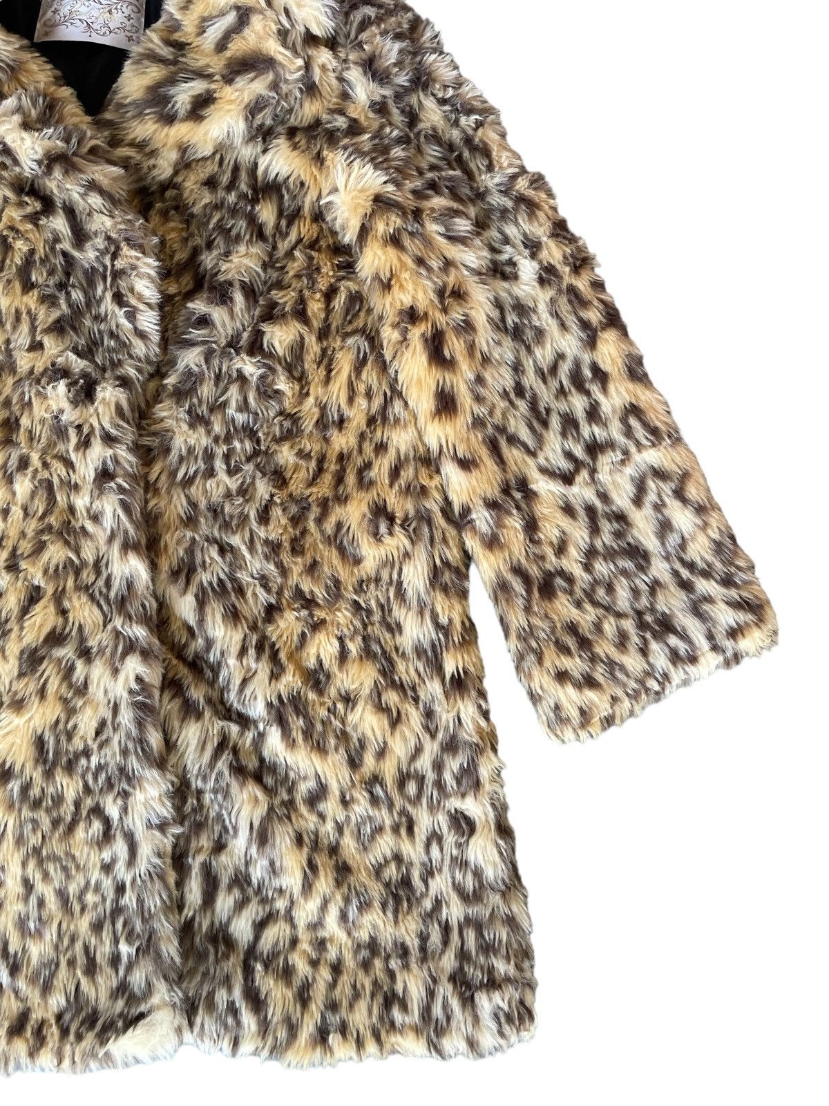 Japanese Brand Vintage Japanese Brand Allover Print Leopard Fluffy Fur Coat Size S / US 4 / IT 40 - 4 Thumbnail