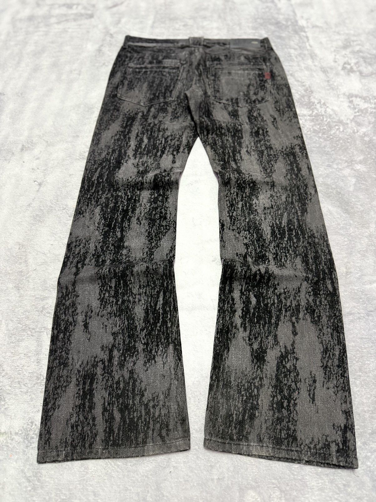 GOSTAR DE FUGA × Japanese Brand × Tornado Mart Custom Culture Japan Velvet-Treated Textured Flare Jeans Size US 32 / EU 48 - 2 Thumbnail
