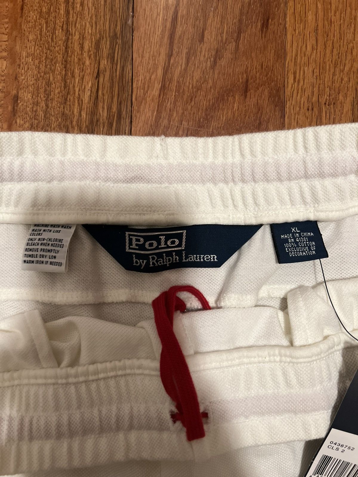 Polo Ralph Lauren Vintage 2010 Polo Ralph Lauren England Shorts NWT Size US 35 - 3 Thumbnail