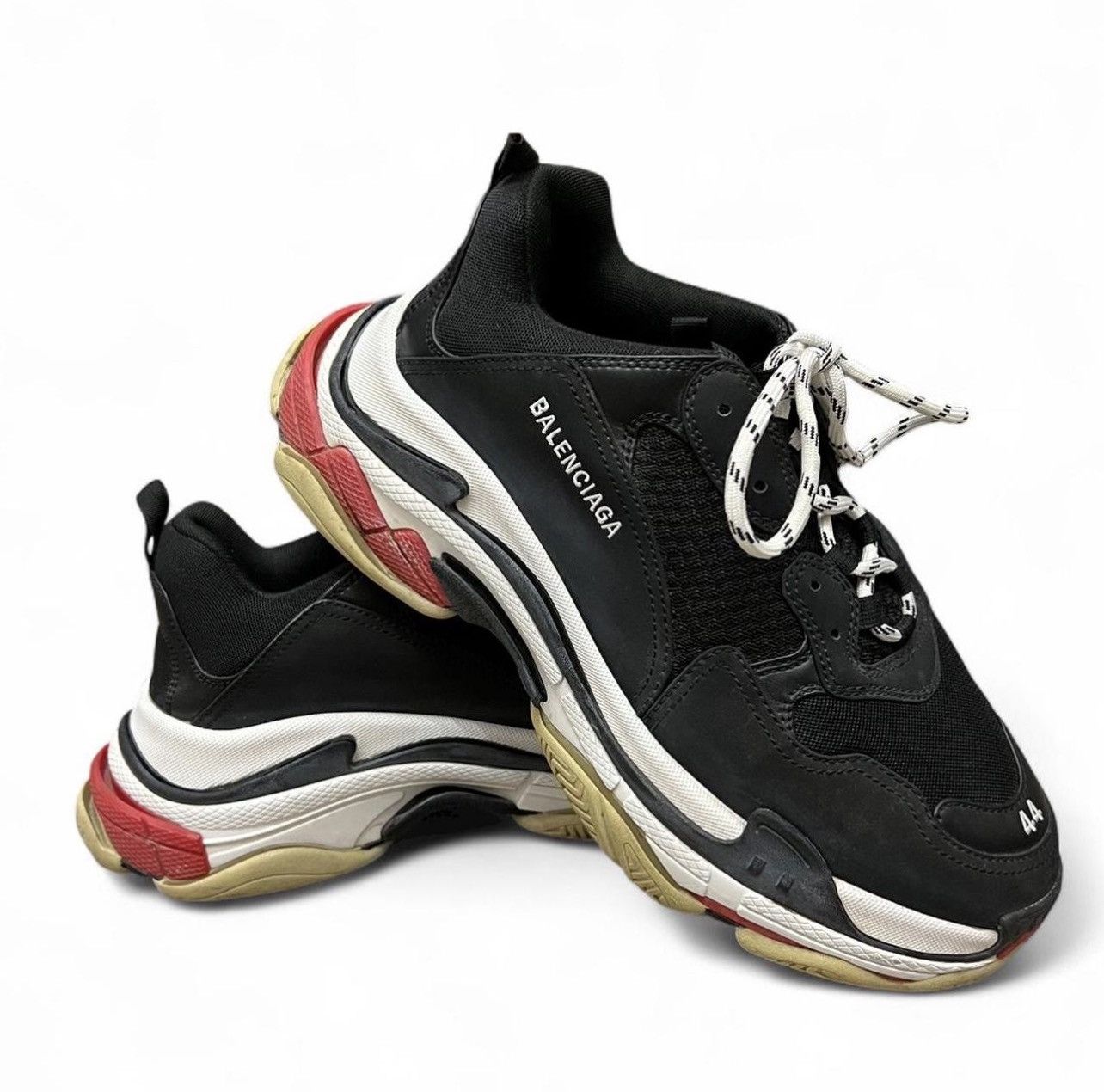 Balenciaga Balenciaga Triple S Sneakers Size US 11 / EU 44 - 1 Thumbnail