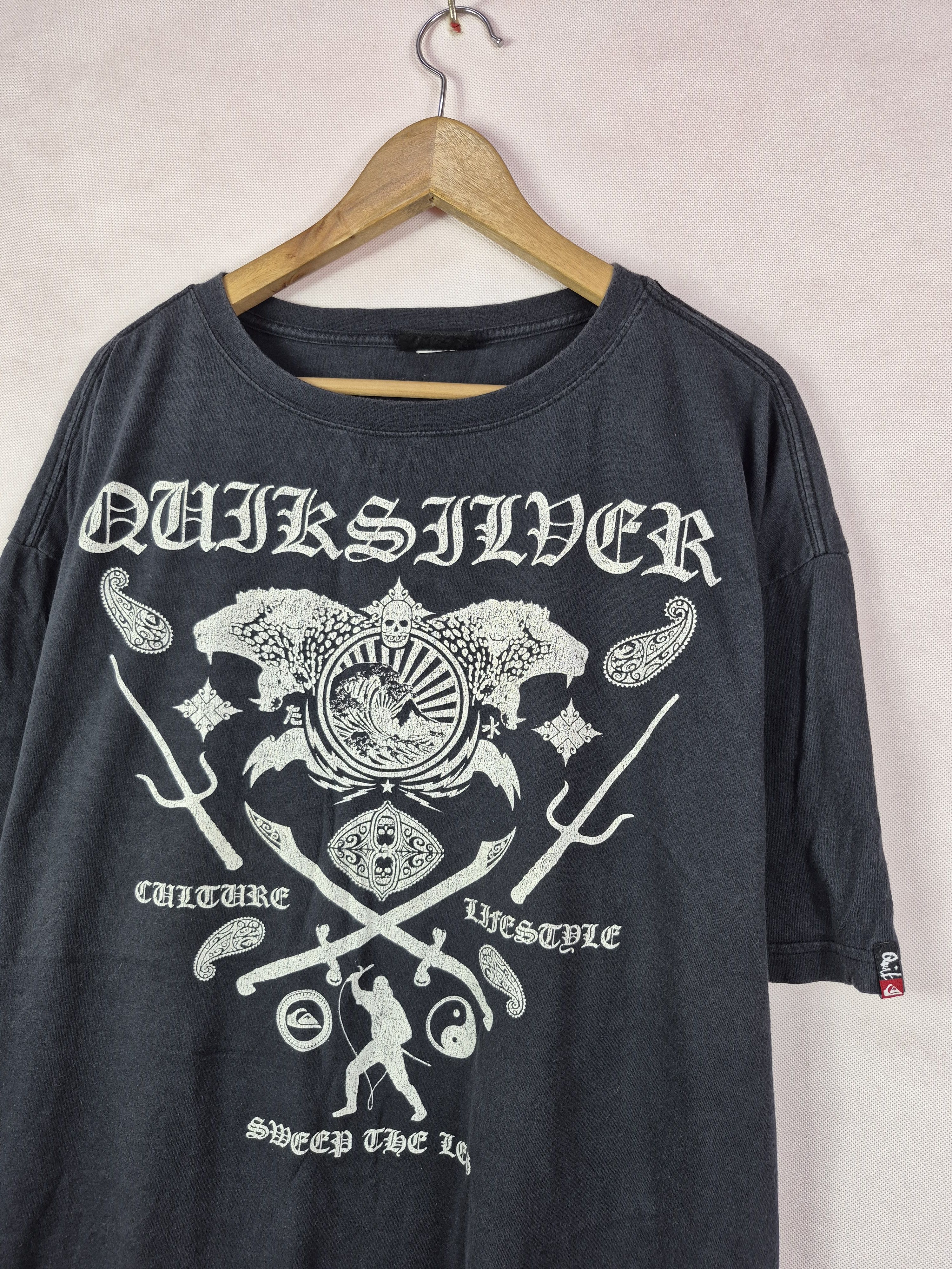 Quiksilver 🔥 Quiksilver Culture Lifestyle Big Logo Surf Skate Tee Size US XL / EU 56 / 4 - 2 Thumbnail