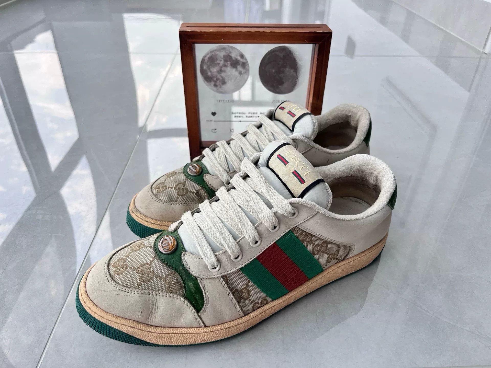 Gucci Gucci Distressed Green Lowtop Sneakers 10 Men Size US 10 / EU 43 - 1 Thumbnail
