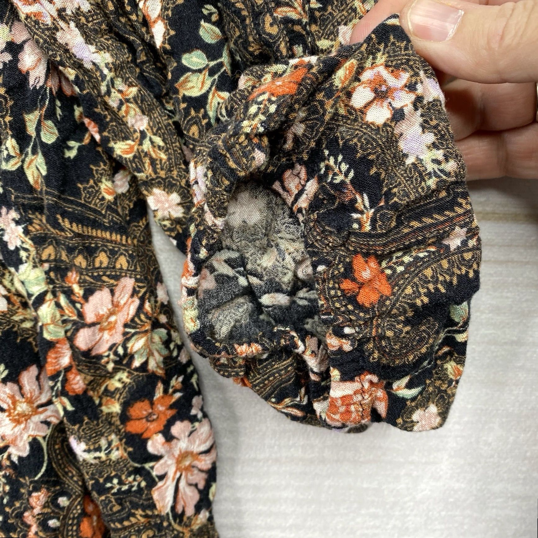 Vintage VINTAGE American Eagle Blouse XL Tassels Floral Lace Up Boho Bohemian Shirt Womens Size XL / US 12-14 / IT 48-50 - 5 Thumbnail