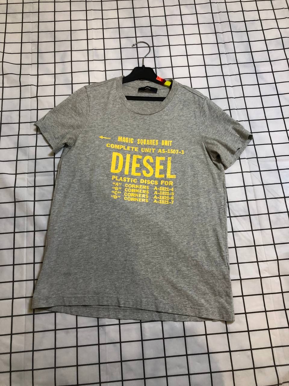 Diesel Vintage Diesel Big Print T-shirt Y2K Hype Streetwear Size US M / EU 48-50 / 2 - 1 Thumbnail