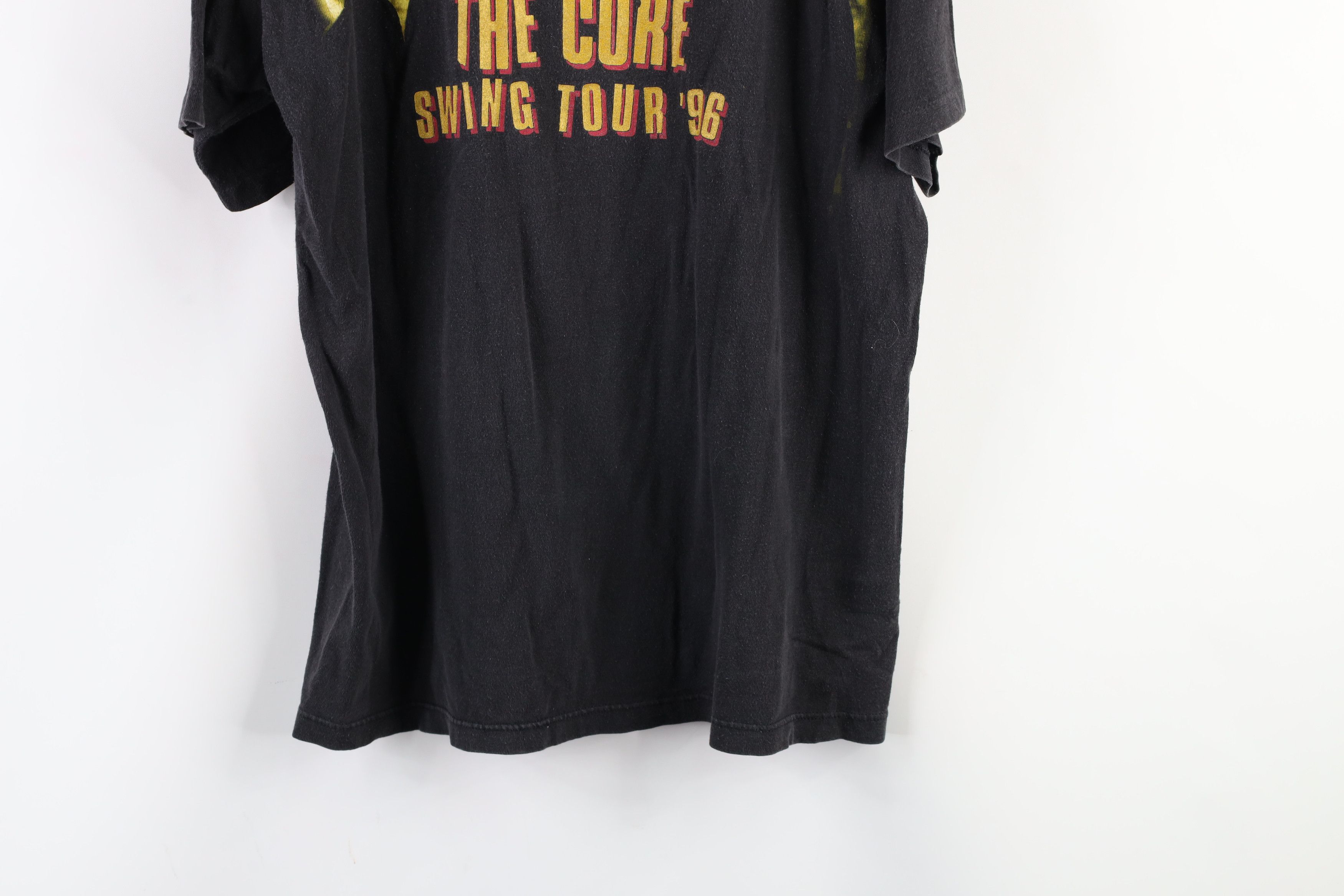 Vintage Vintage 90s 1996 Swing Tour The Cure Band T-Shirt Black USA Size US L / EU 52-54 / 3 - 10 Thumbnail
