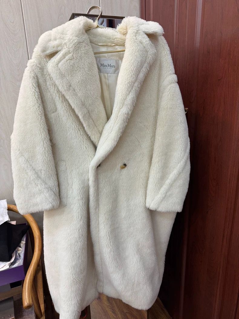 Max Mara Max Mara Teddy Bear White Coat Size S / US 4 / IT 40 - 3 Thumbnail