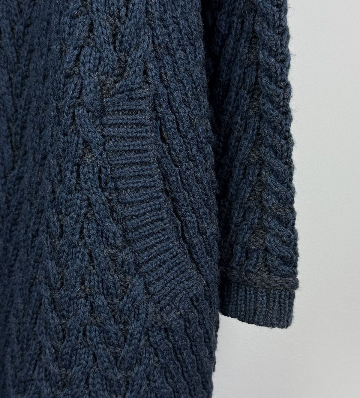 Loro Piana Aran Mor Herringbone Shawl Hood Cardigan Sweater Blue Wool Size L / US 10 / IT 46 - 10 Thumbnail