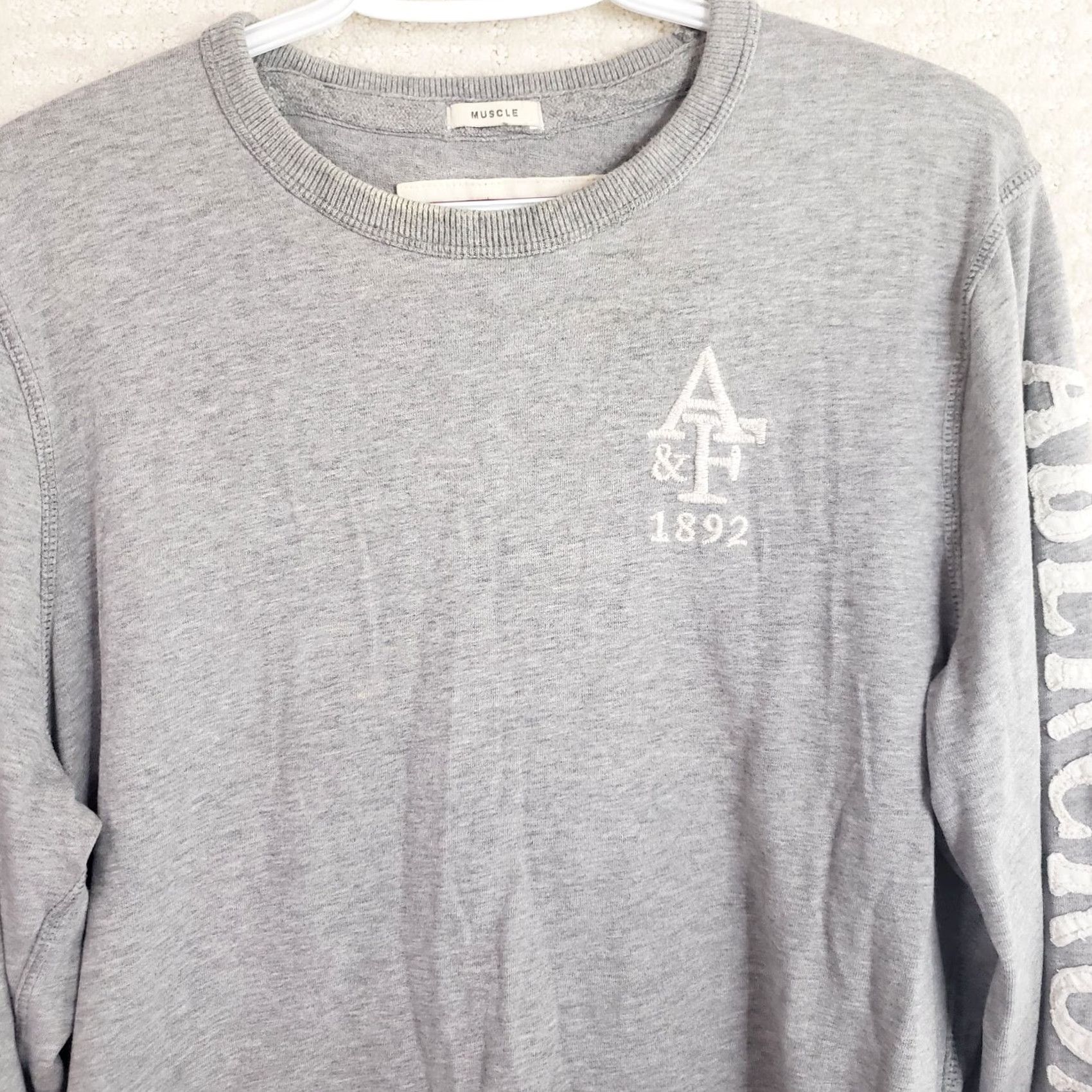 Abercrombie & Fitch Abercrombie & Fitch Shirt Mens XL Gray Muscle Long Sleeve Crewneck Size US XL / EU 56 / 4 - 3 Thumbnail