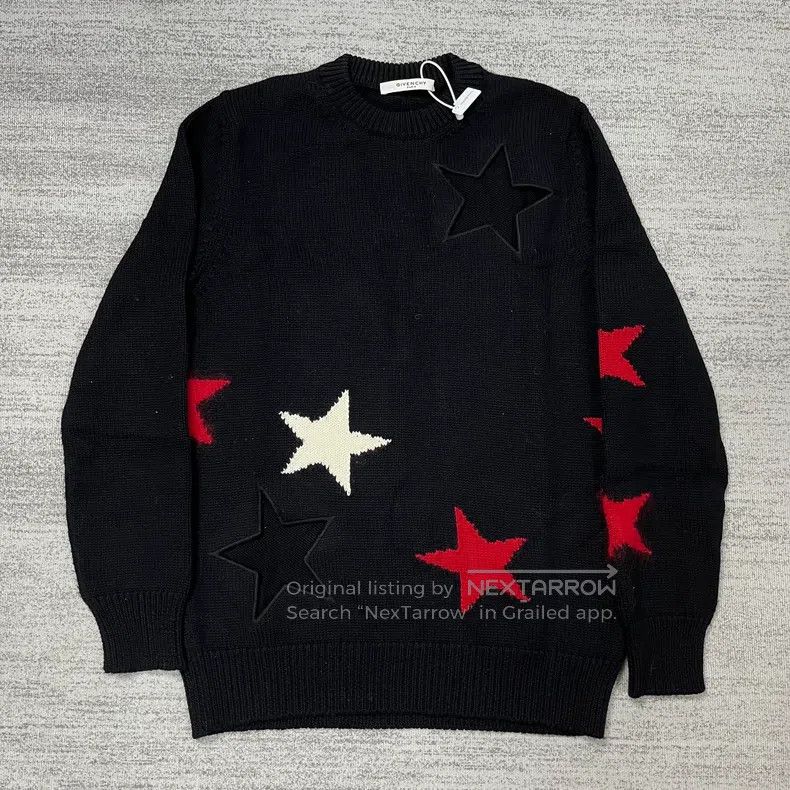 Givenchy Givenchy Openwork Five-Star Wool Mohair Sweater Size US S / EU 44-46 / 1 - 1 Thumbnail