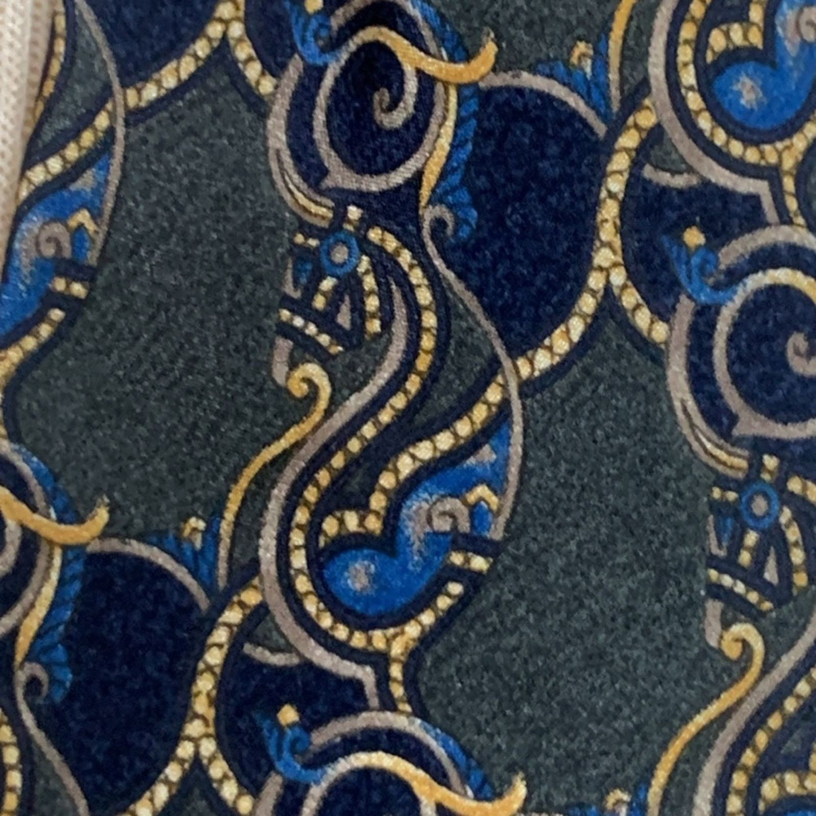 Vintage MMA Metropolitan Museum of Art textile print 100% silk tie Size ONE SIZE - 2 Thumbnail