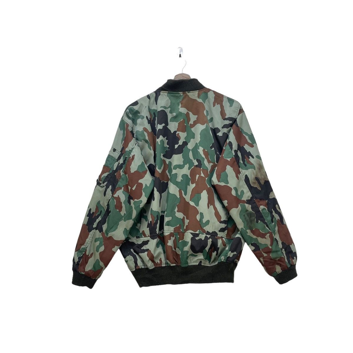 Japanese Brand Japanese Brand Uniqlo Bomber Jacket Size US M / EU 48-50 / 2 - 2 Thumbnail