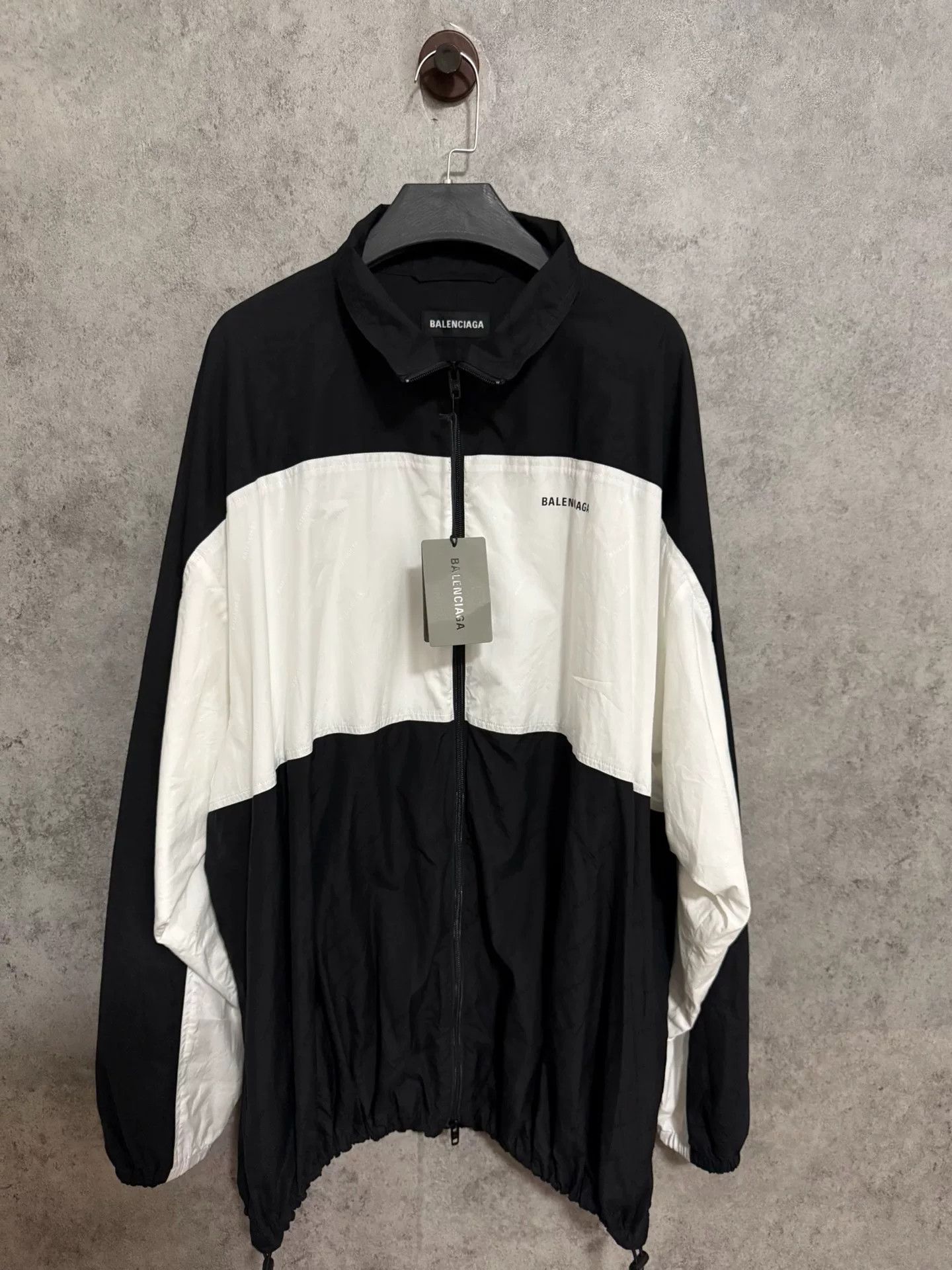 Balenciaga Balenciaga Logo Embroidered Black and White Jacket Size US S / EU 44-46 / 1 - 1 Thumbnail