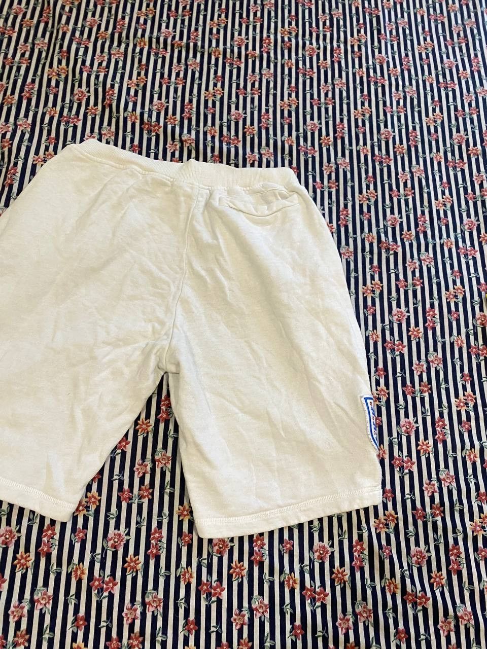 Umbro Vintage 90s Umbro shorts streetwear logo style Size US 30 / EU 46 - 15 Thumbnail