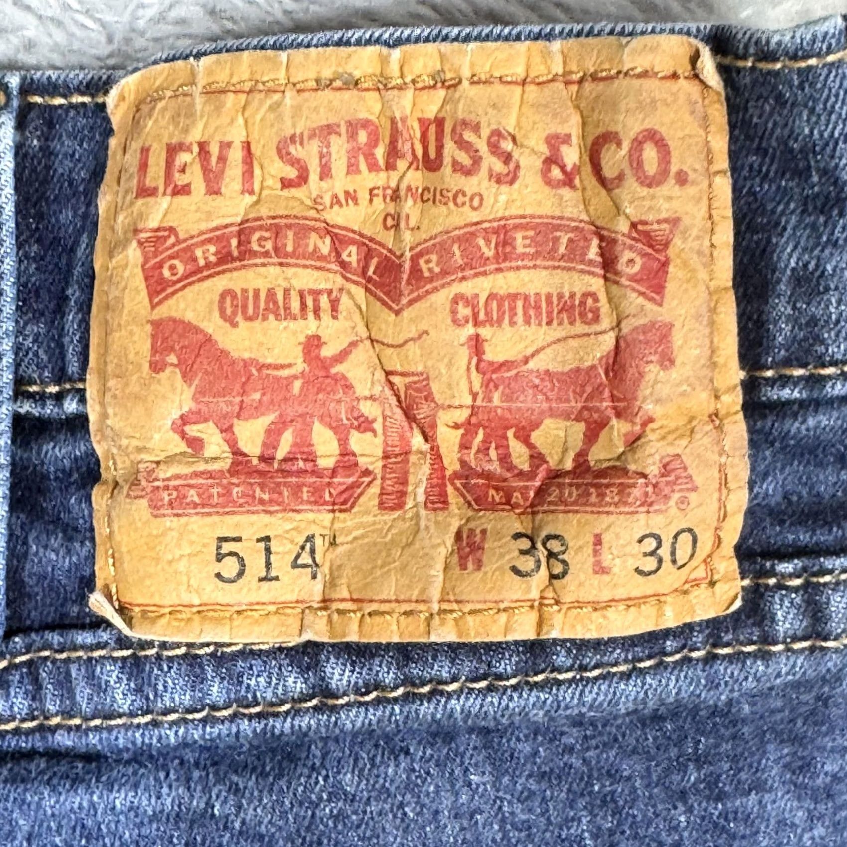 Levi's VINTAGE Levis 514 Jeans Mens 38x30 Blue Stretch Straight Leg Medium Wash Denim Size US 38 / EU 54 - 4 Thumbnail