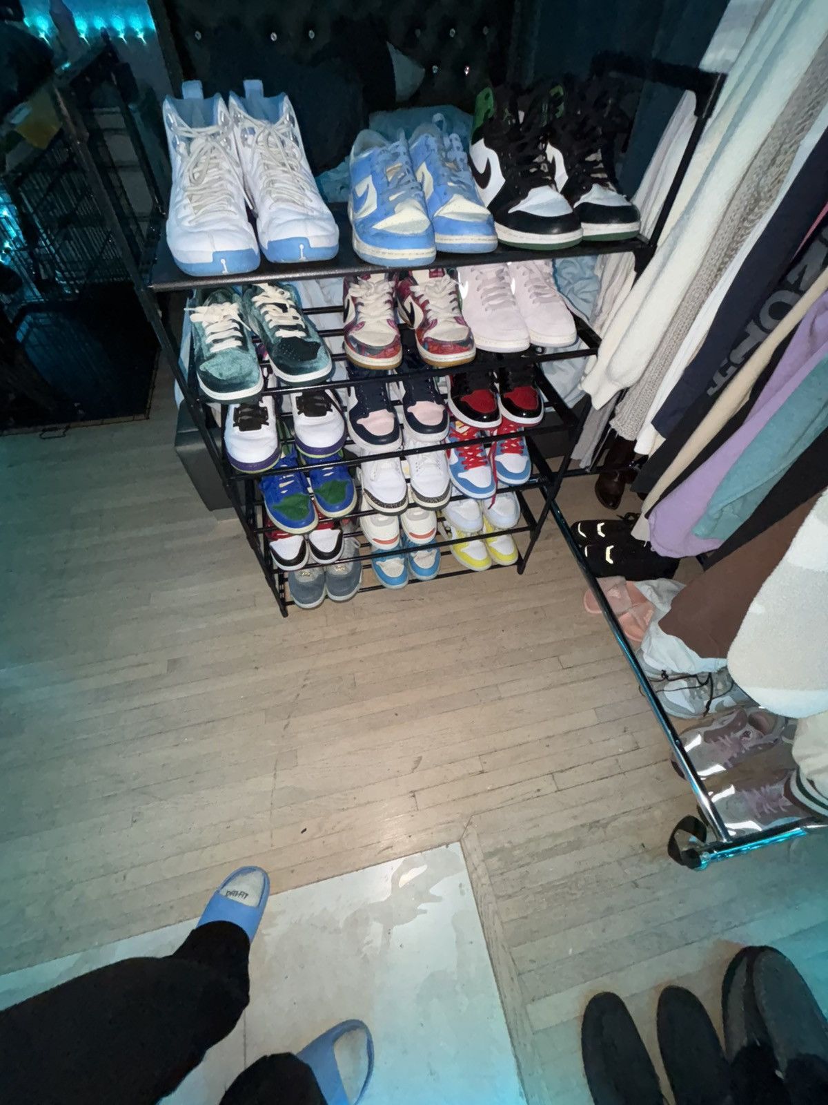 Jordan Brand Jordans and dunks Size US 6.5 / EU 39-40 - 2 Thumbnail