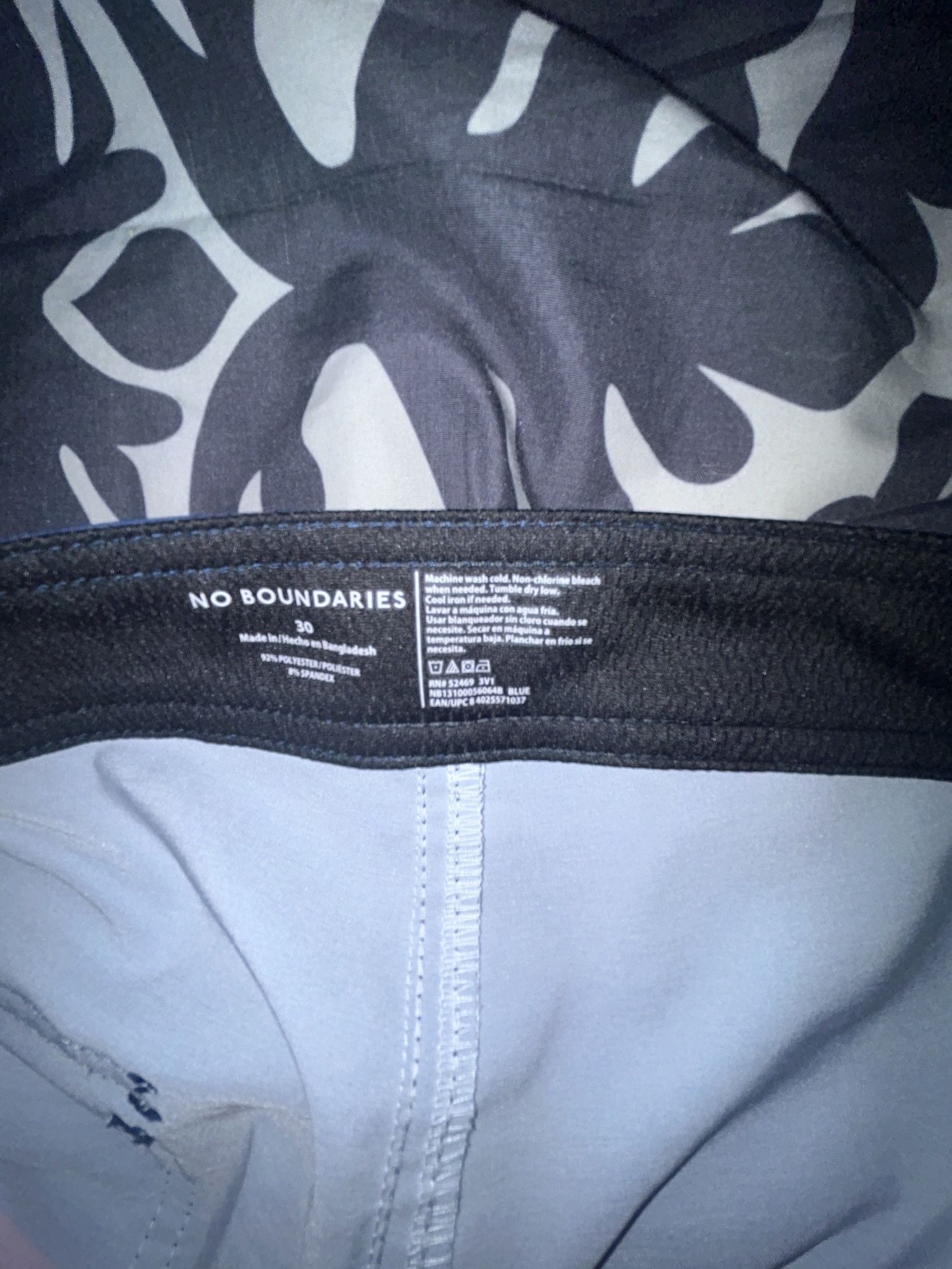 Other No Boundaries Bermuda shorts for men Size US 30 / EU 46 - 3 Thumbnail