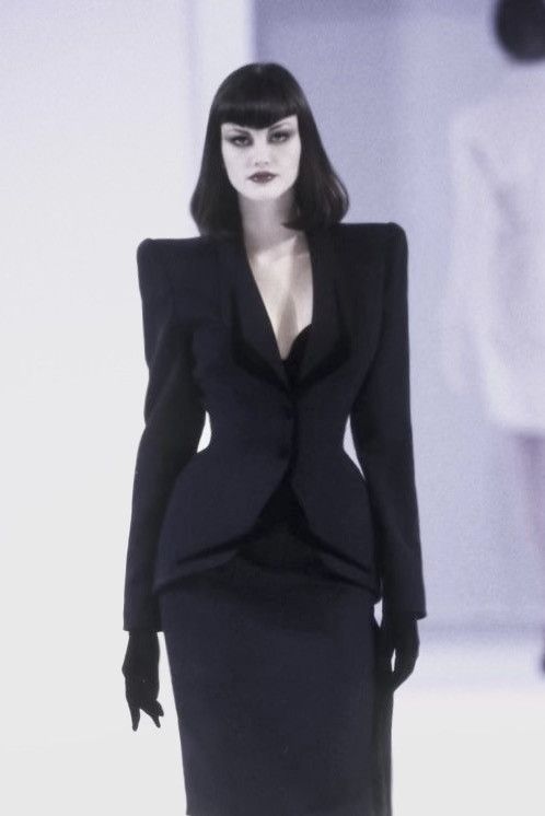 Thierry Mugler Runway Thierry Mugler jacket, FW 1998 Collection Size M / US 6-8 / IT 42-44 - 1 Thumbnail