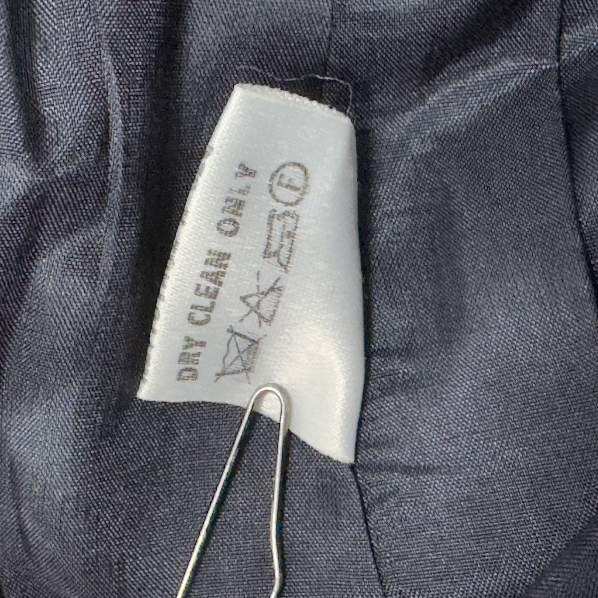 Burberry × Vintage Vintage Burberry Women Denim Skirt Size 40 Made in France Size 28" / US 6 / IT 42 - 11 Thumbnail