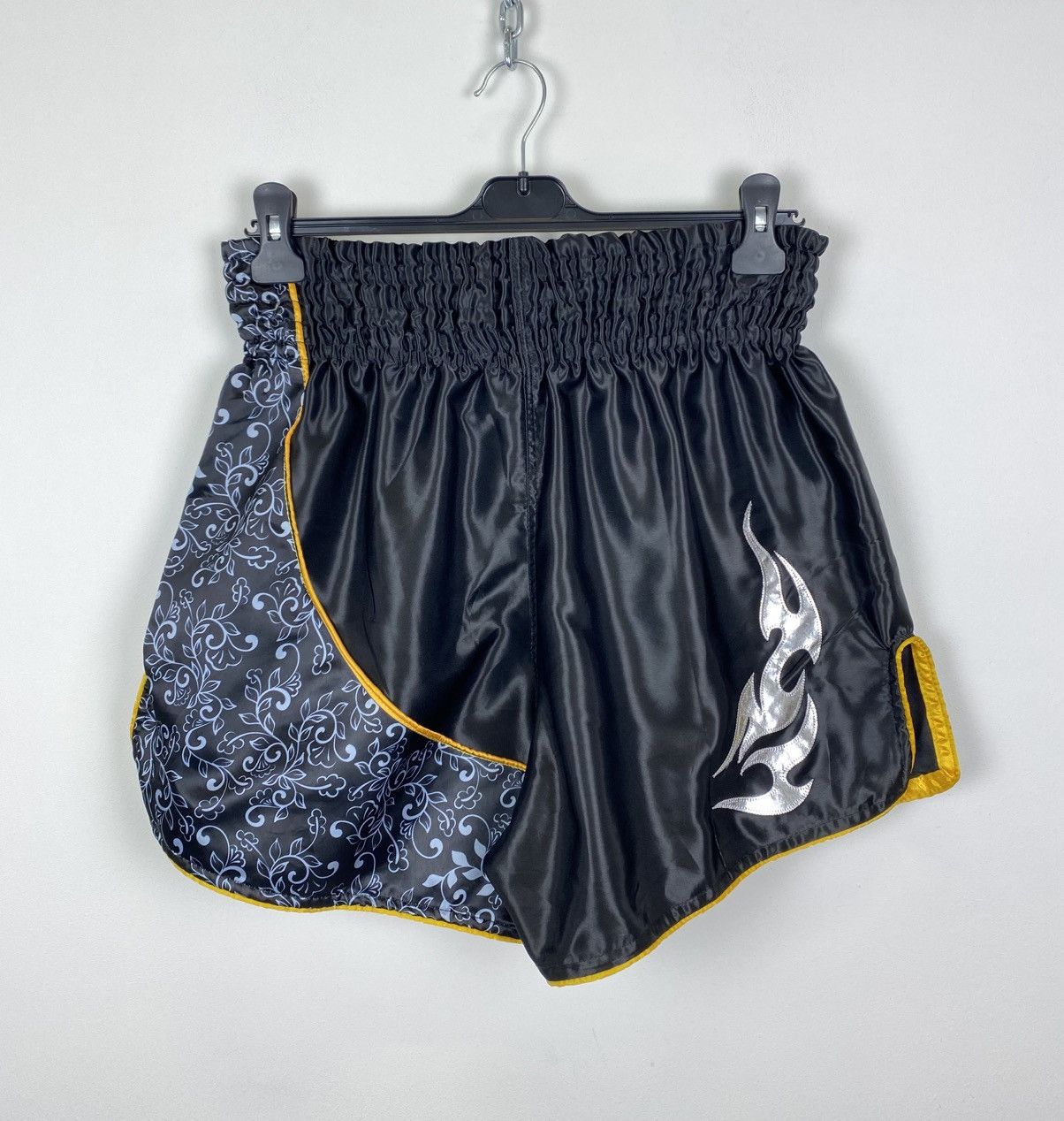 Other Vintage Muai Thai Boxing Shorts Y2K Mens Size XL Black Gray Size US 36 / EU 52 - 4 Thumbnail