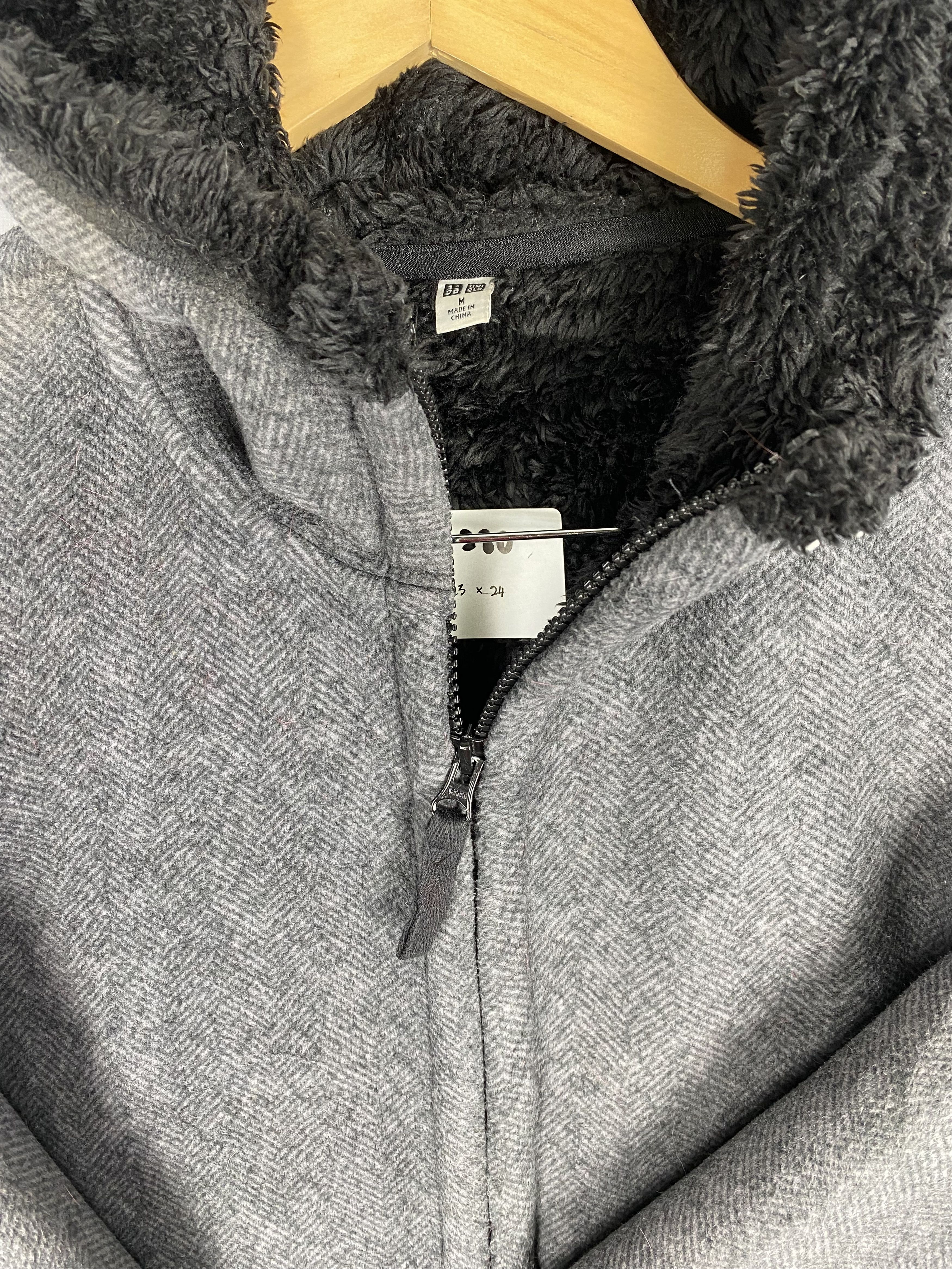 Uniqlo Vintage UNIQLO Hooded Sherpa Lining Wool-Blend Coat Size US M / EU 48-50 / 2 - 7 Thumbnail