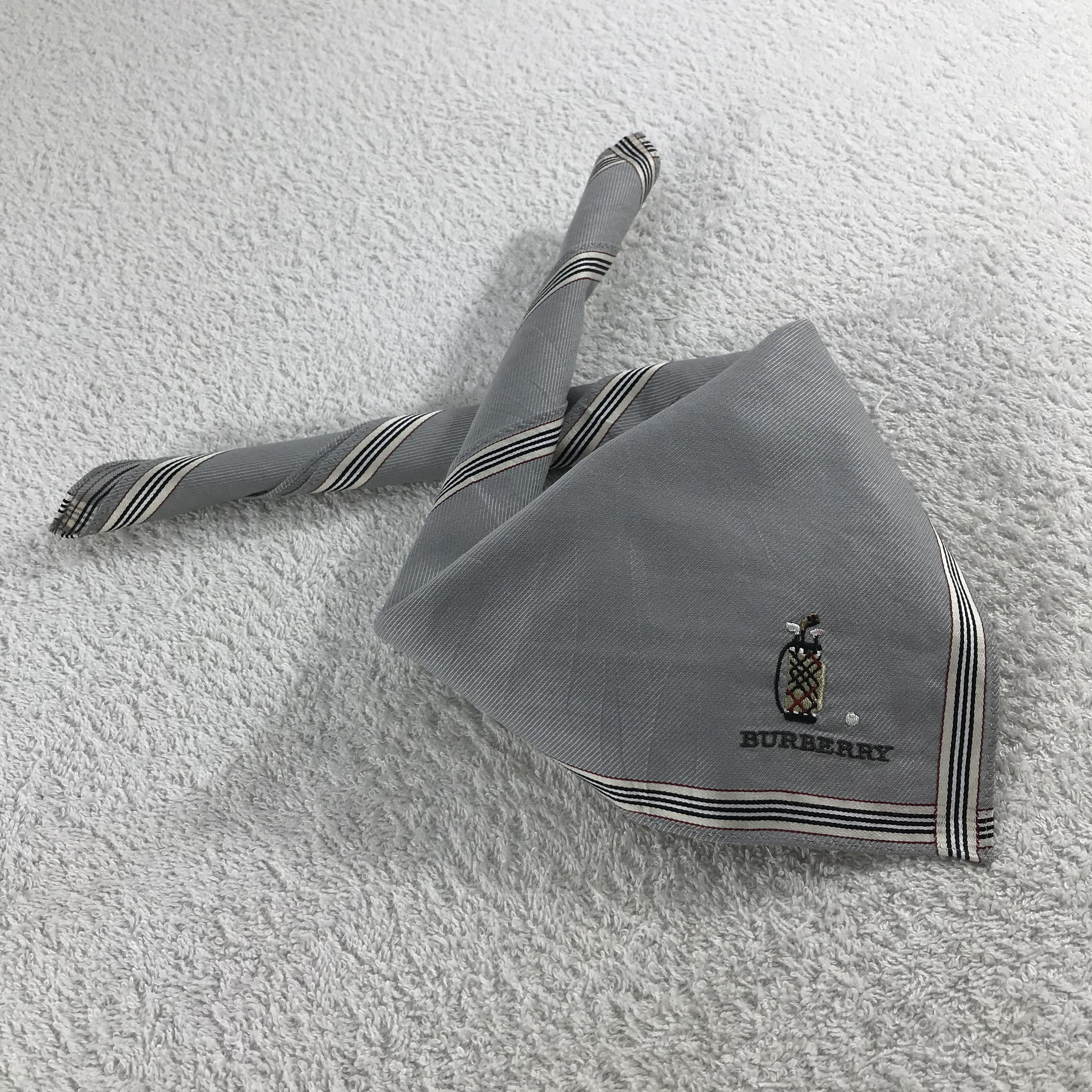Burberry × Vintage Burberry Bandana / Handkerchief / Neckerchief - S058 Size ONE SIZE - 4 Thumbnail