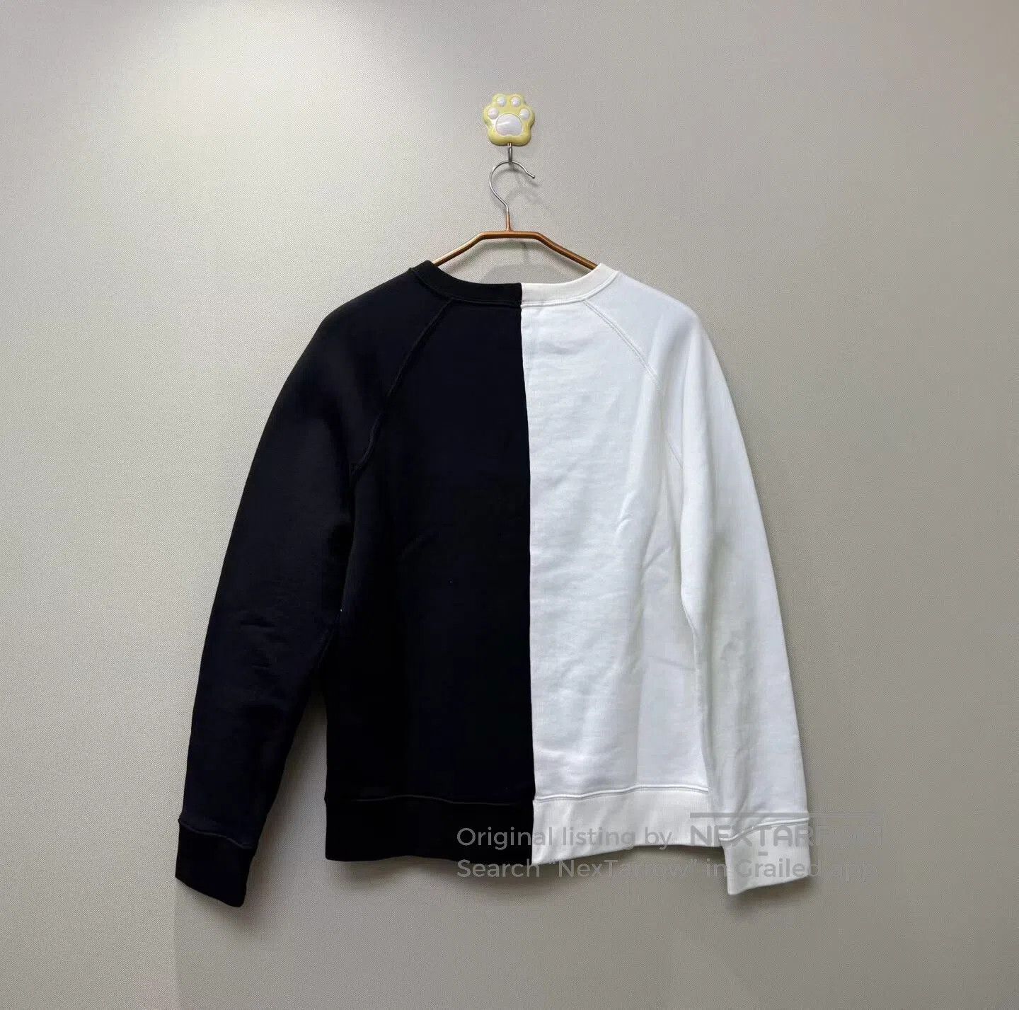 Louis Vuitton Louis Vuitton Black and White Logo Embellished Sweatshirt| Size US L / EU 52-54 / 3 - 4 Thumbnail