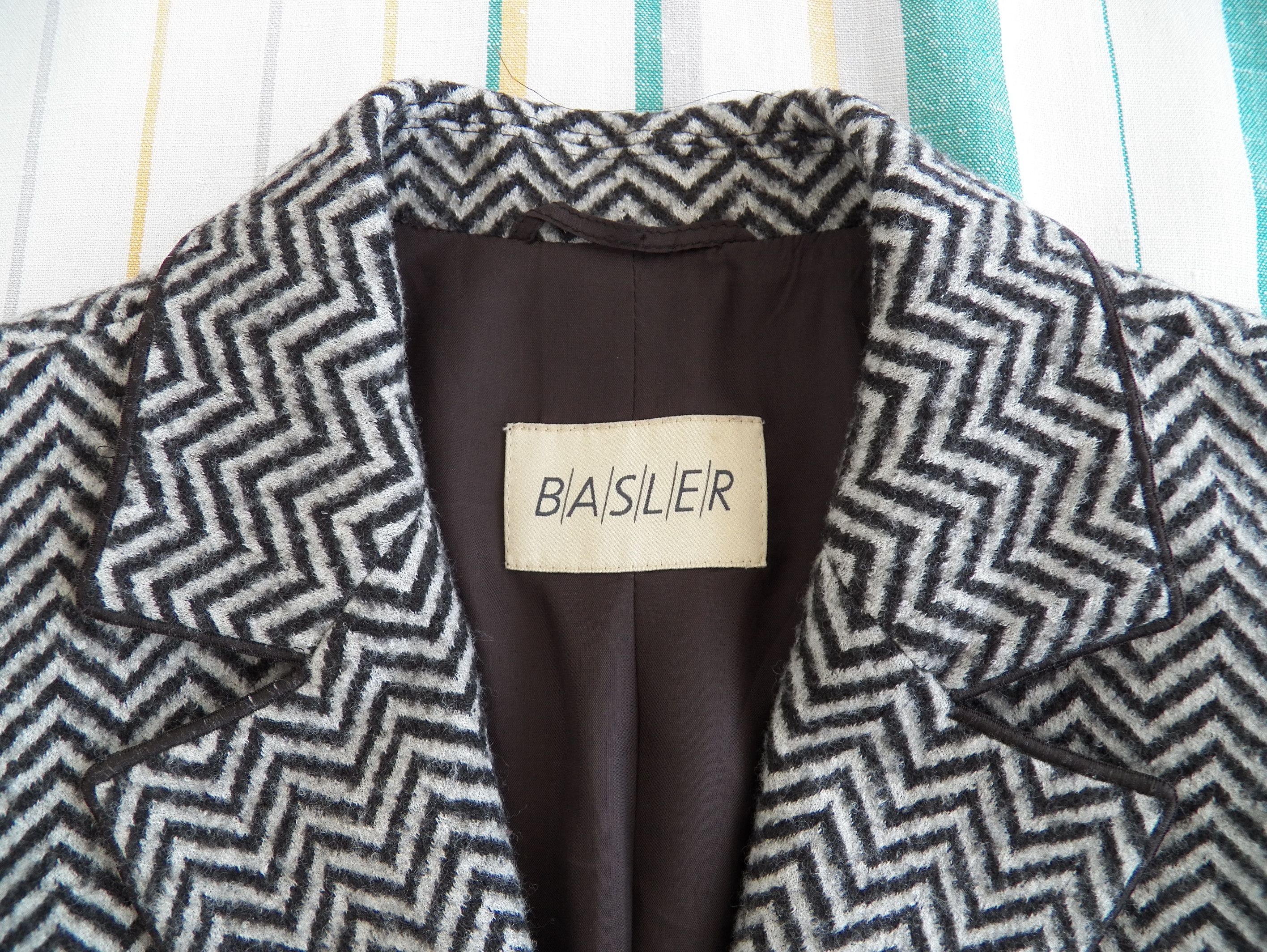 Other Basler Blazer UK16 US12 EU42 Womens Herringbone Wool Size XL / US 12-14 / IT 48-50 - 3 Thumbnail