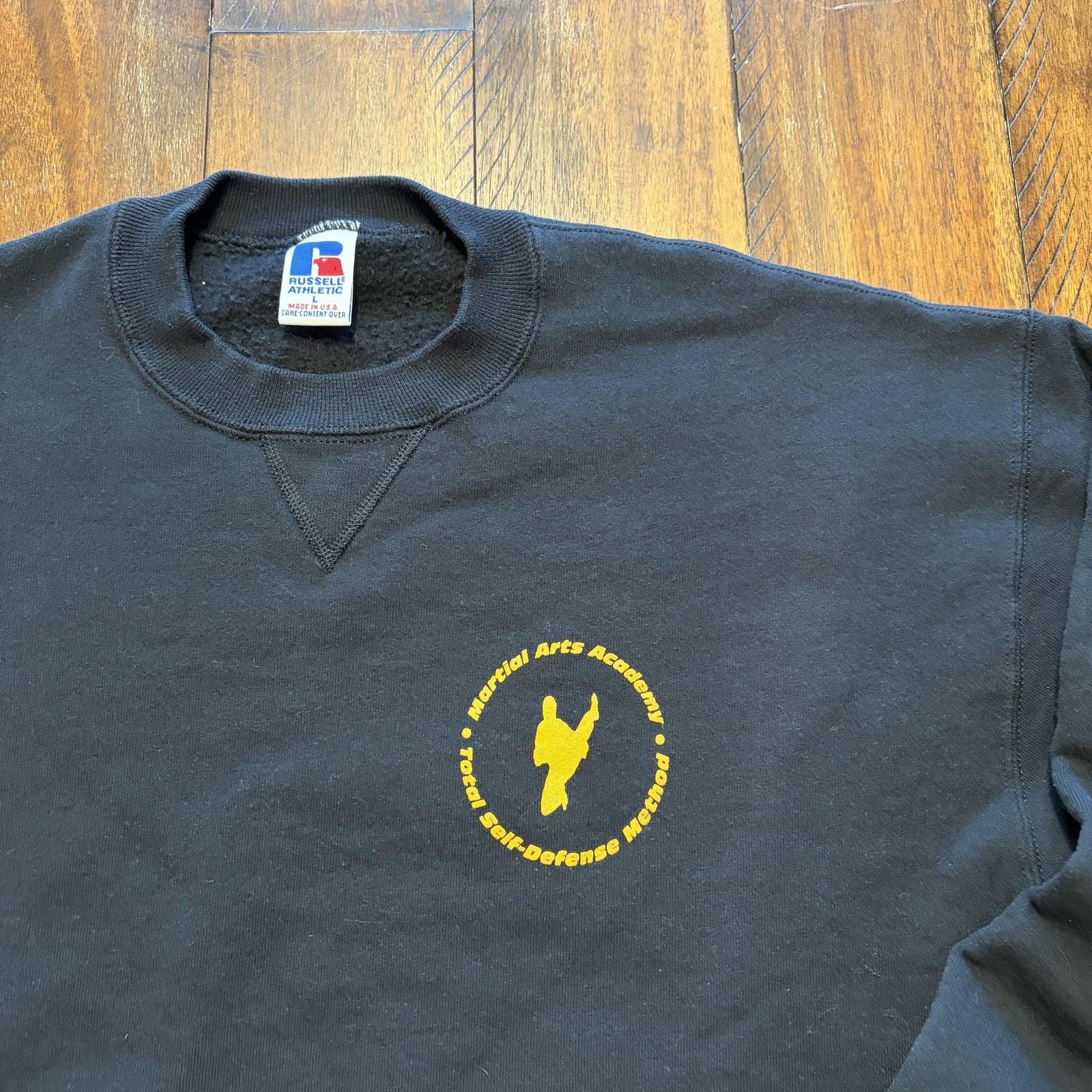 Russell Athletic Vtg Russell Athletic Pananandata Sweatshirt USA 90s Size US L / EU 52-54 / 3 - 3 Thumbnail