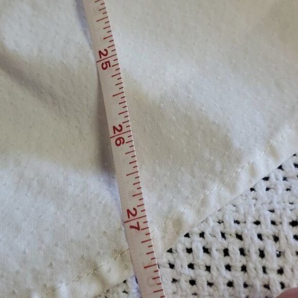 Vintage Chico's Embellished Vneck Button Down Long Sleeve Sz 1 (M) B Size M / US 6-8 / IT 42-44 - 8 Thumbnail