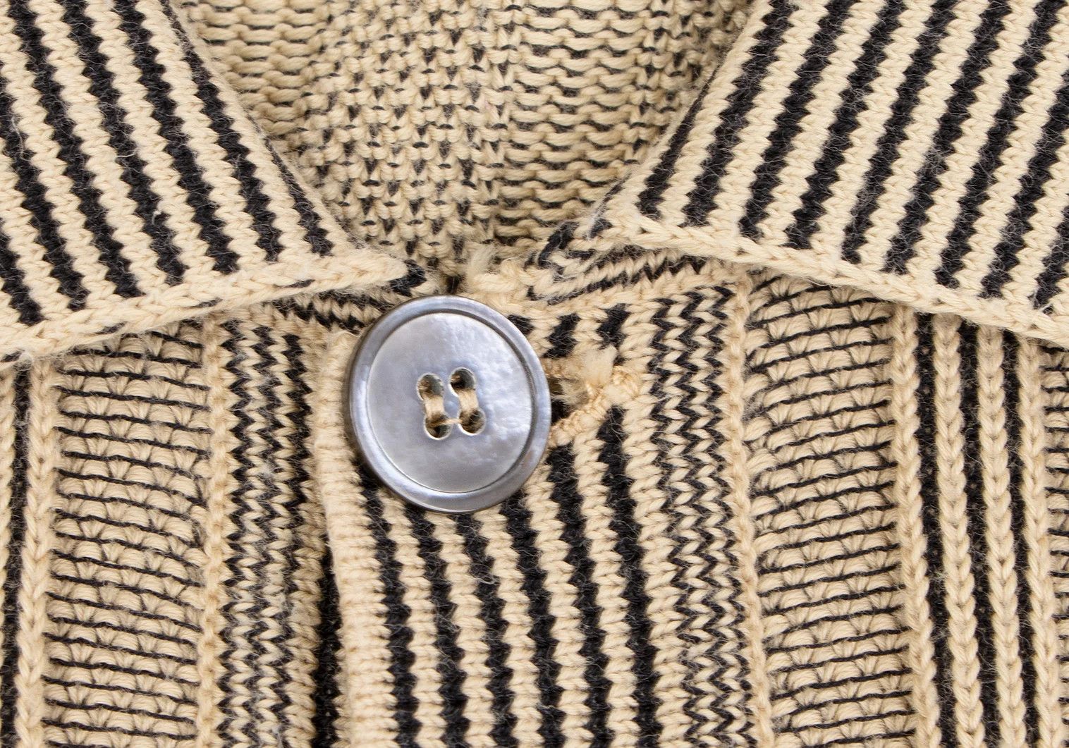 Hermes Cotton Stripe Knit Polo Shirt in Beige and Black Size US M / EU 48-50 / 2 - 6 Thumbnail