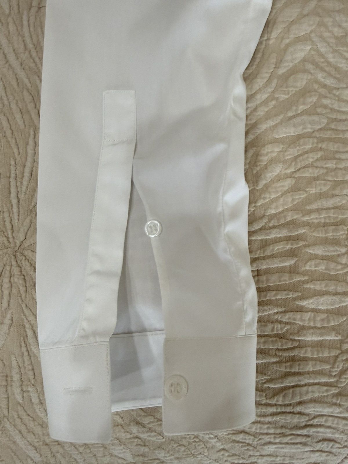 Dior Dress Shirt with Bee Embroidery Size US S / EU 44-46 / 1 - 4 Thumbnail
