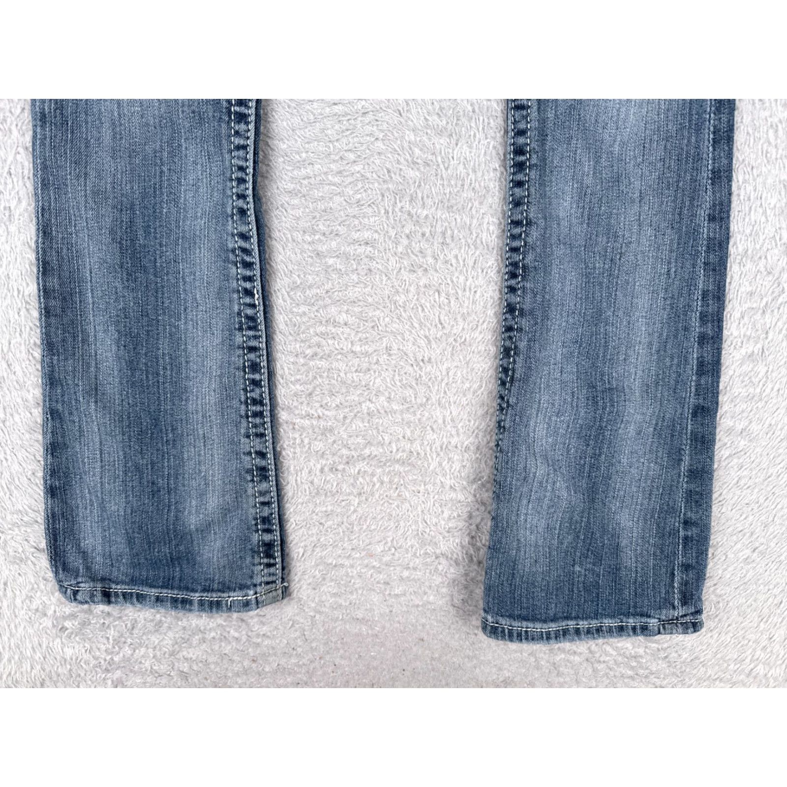 Vintage Daytrip Women's Blue Denim Jeans 28x31 Bootcut Low Rise Stretch Cotton Vintage 90s Designer Size 28" / US 6 / IT 42 - 2 Thumbnail