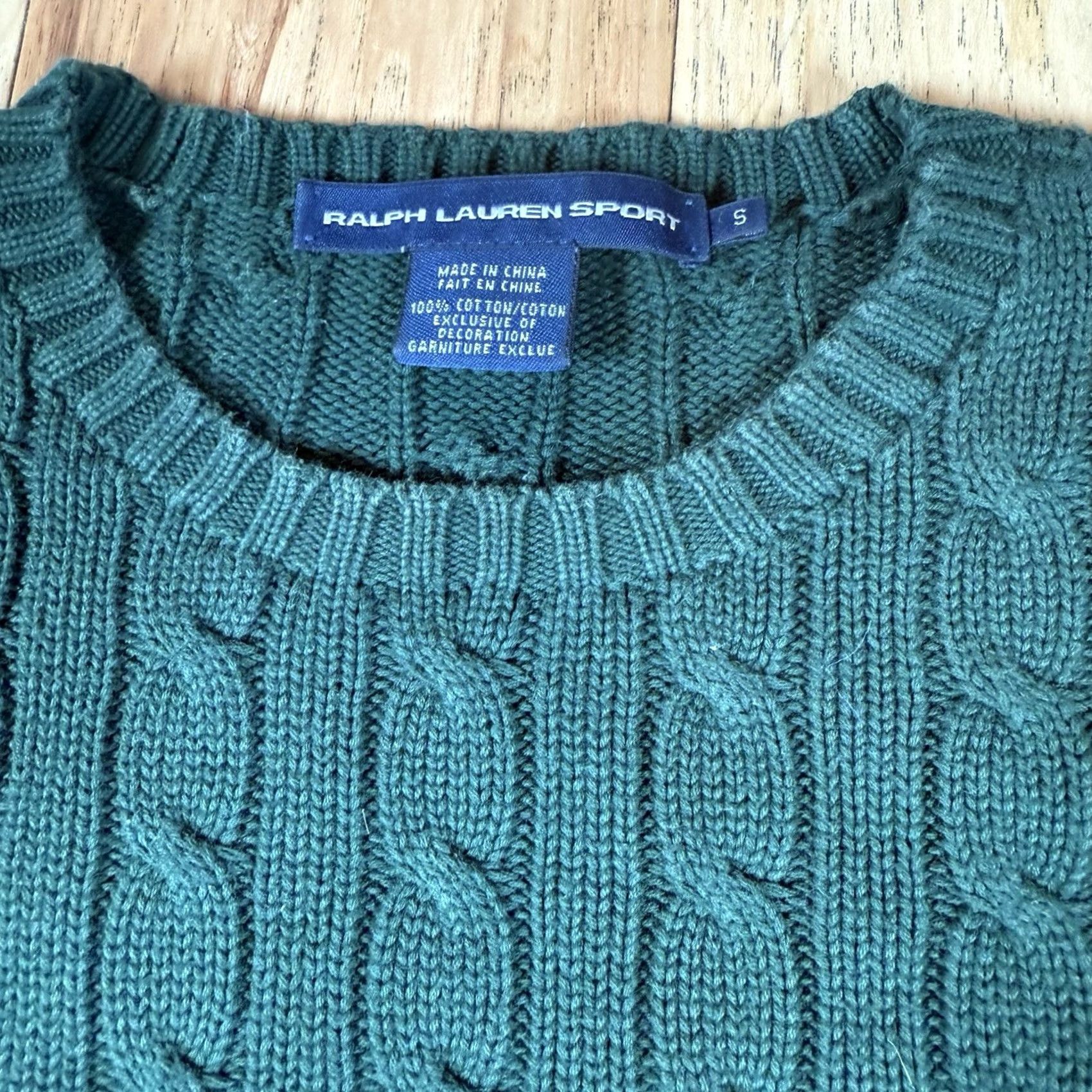 Ralph Lauren VINTAGE Ralph Lauren Sport Sweater Women’s Small Cable-Knit Crew Neck Green Pullover S Women’s Crew Neck Green Sports Styling Size S / US 4 / IT 40 - 3 Thumbnail